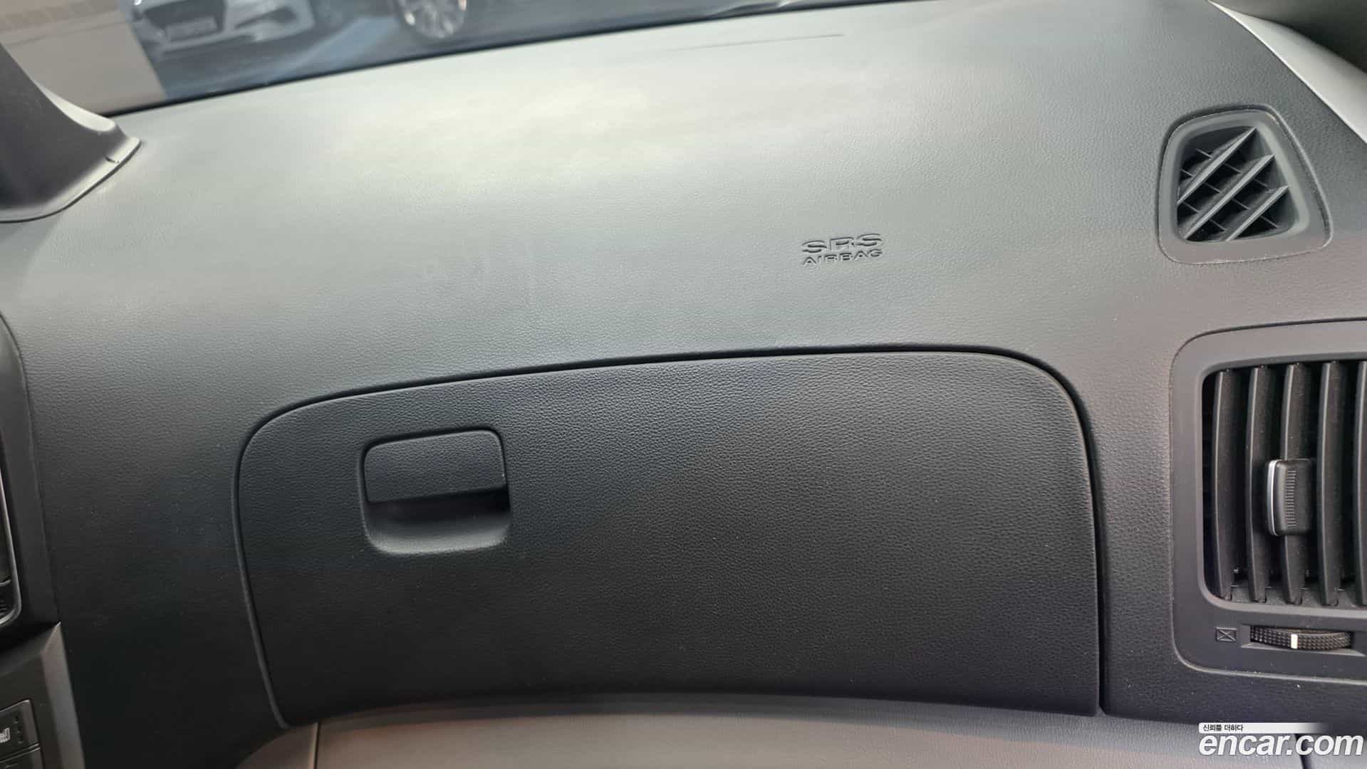 Starex Hyundai 2017.2-OPTION-018
