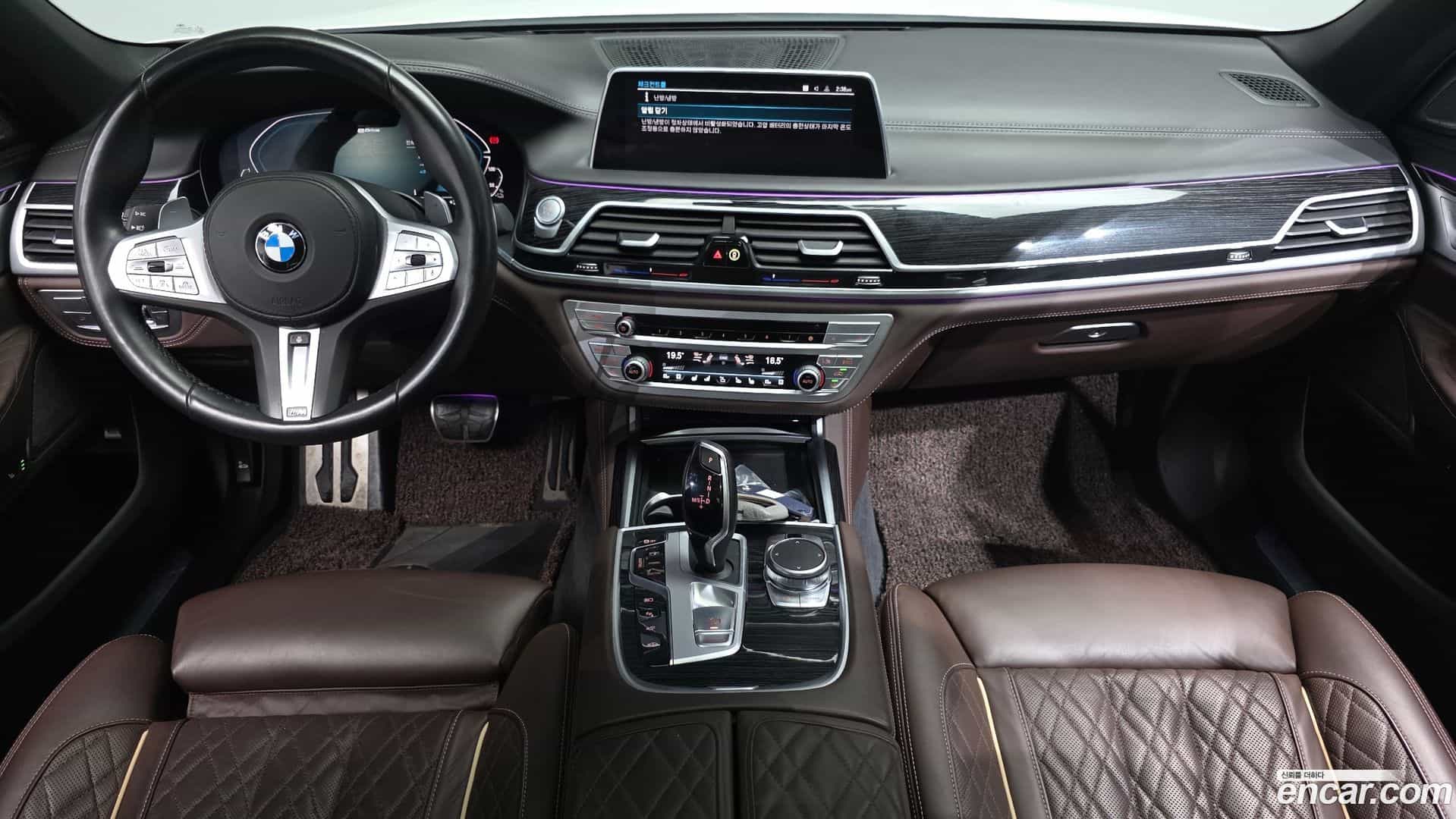 7-Series BMW 2019.11-INNER-007