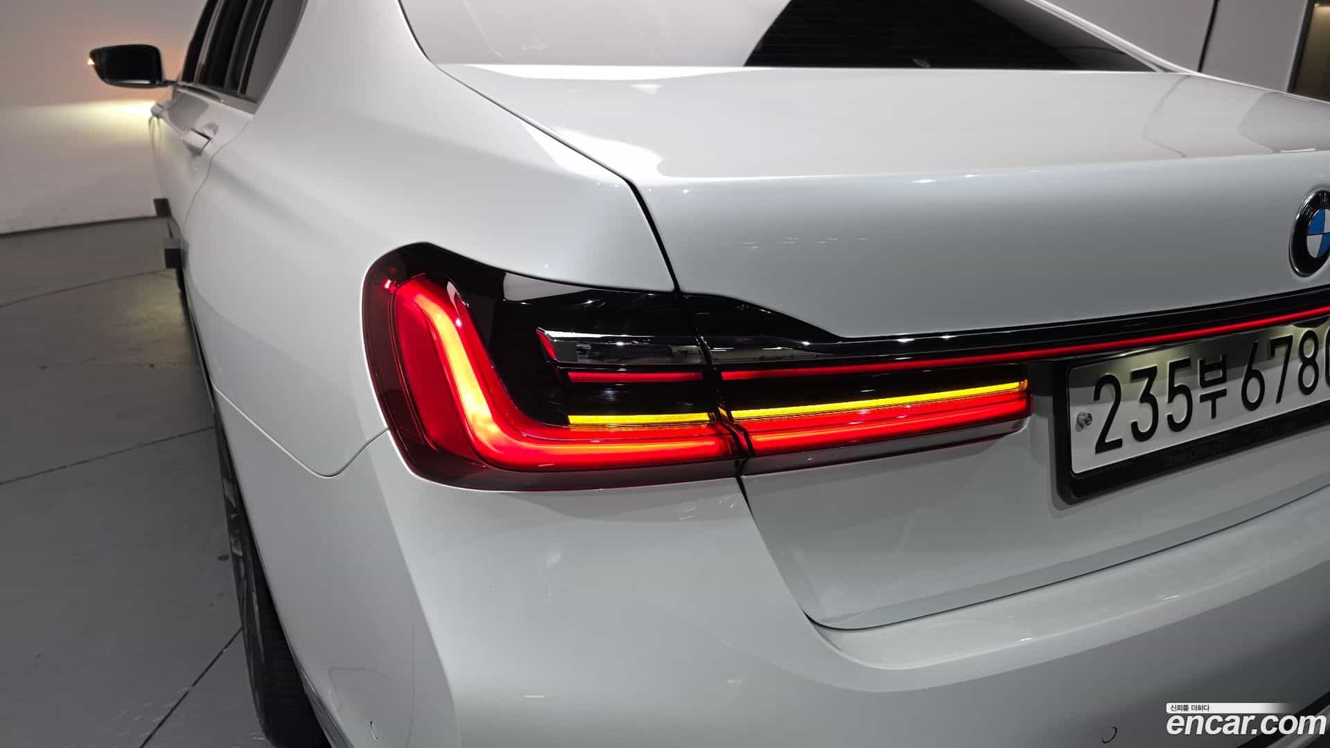 7-Series BMW 2019.11-OUTER-033