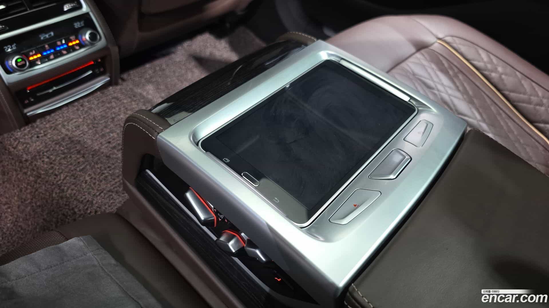 7-Series BMW 2019.11-OPTION-046