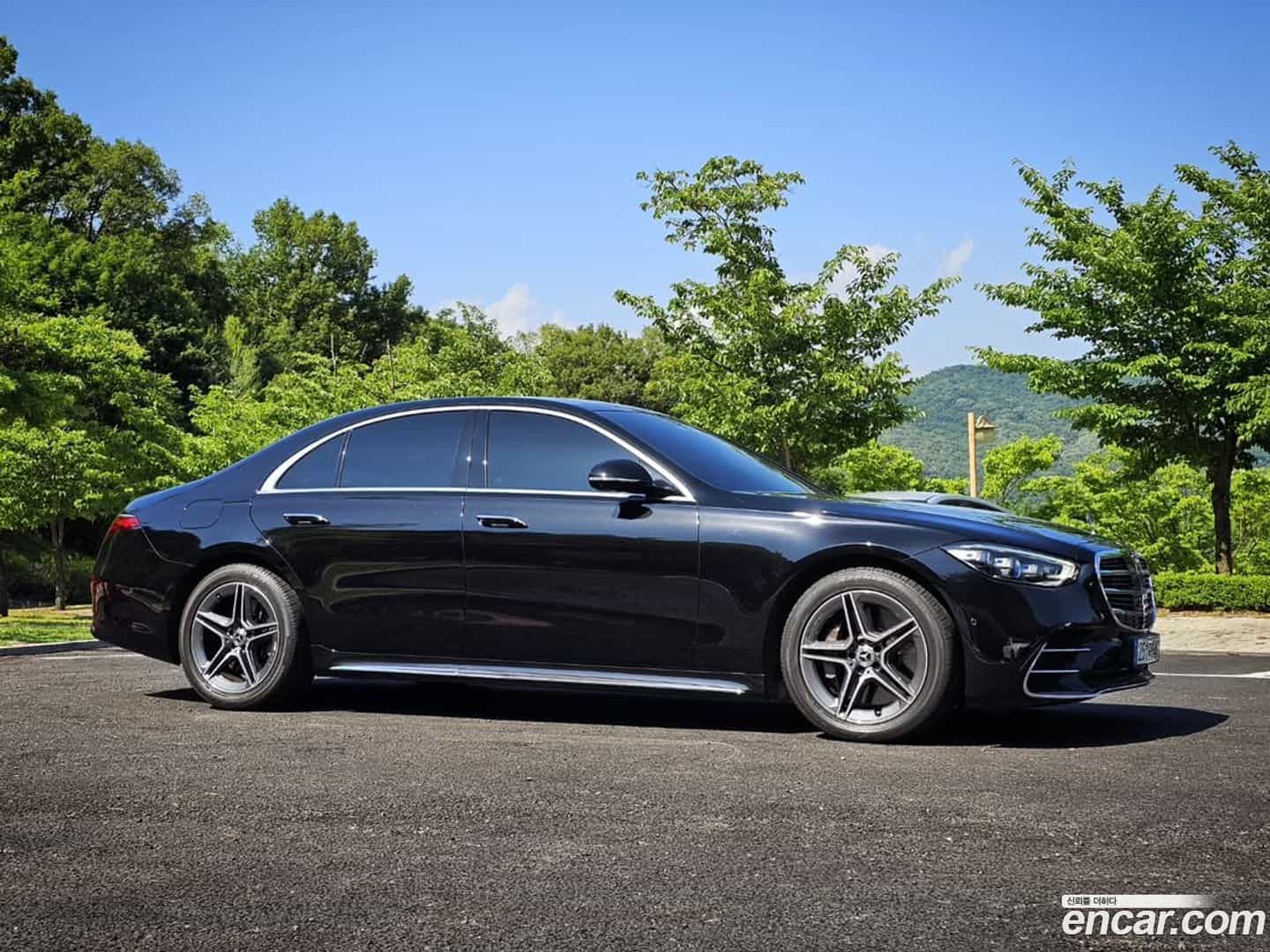 S-Class Mercedes-Benz 2022.0-OUTER-005