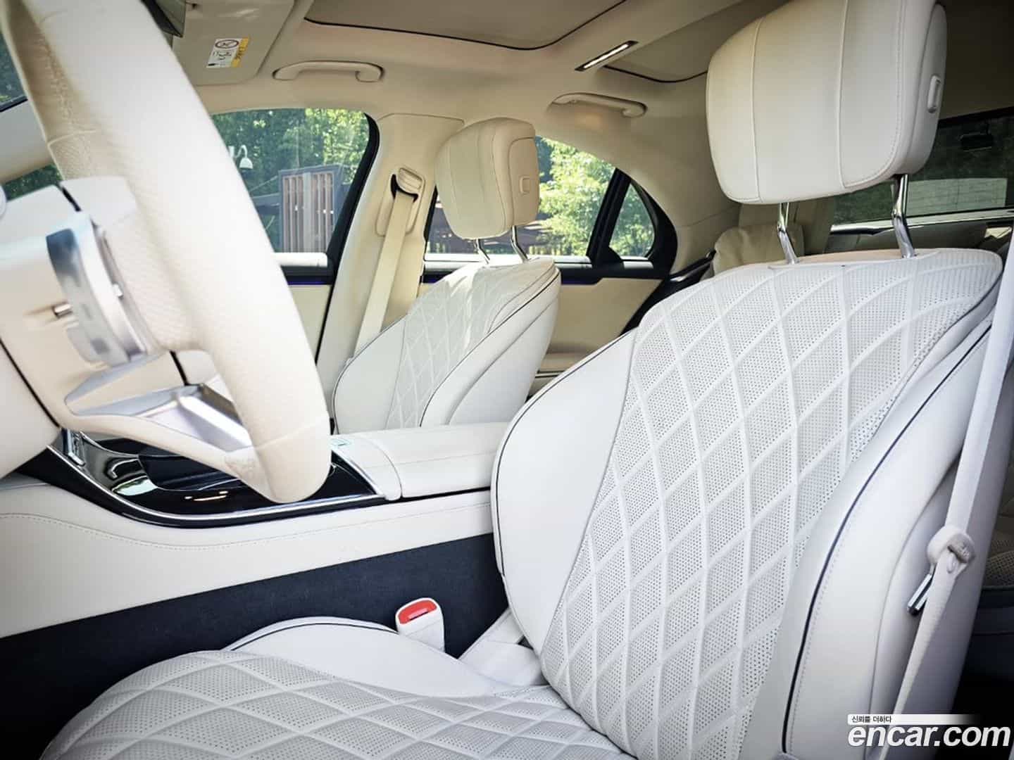 S-Class Mercedes-Benz 2022.0-OPTION-015