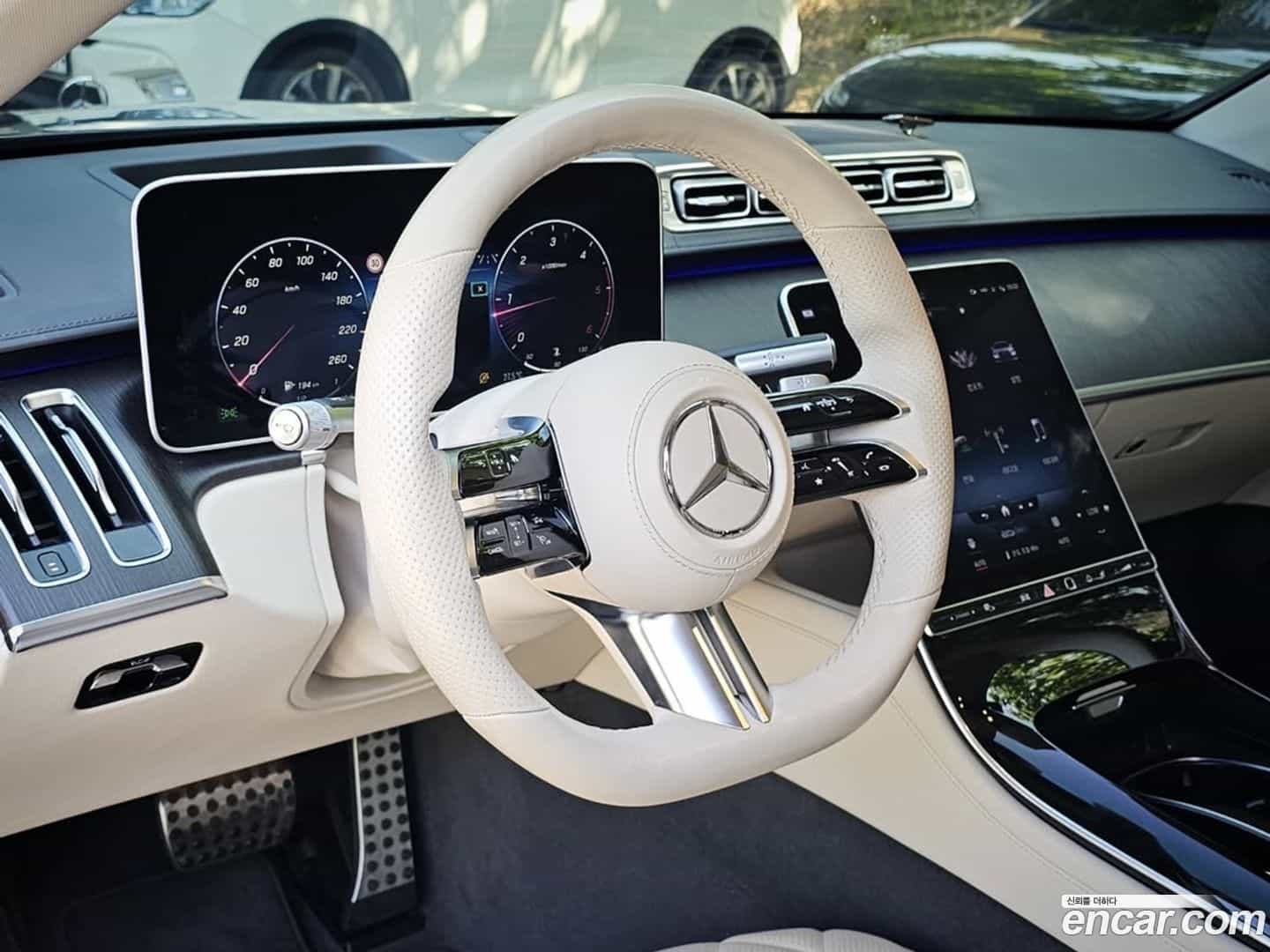 S-Class Mercedes-Benz 2022.0-OPTION-016
