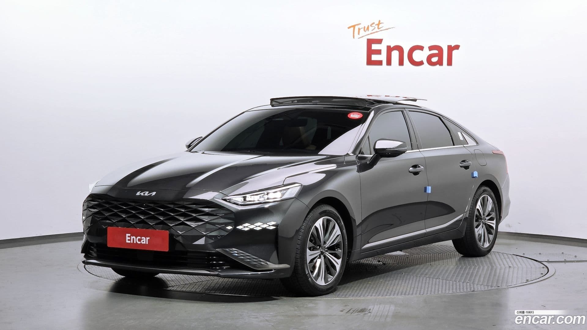 Main__Slider__Photo:K8 Kia 2021.11-0
