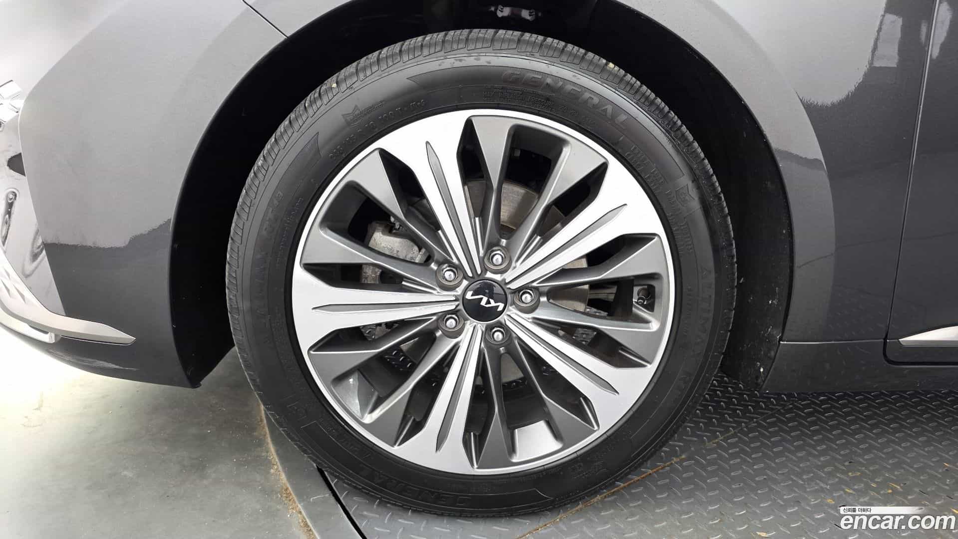 K8 Kia 2021.11-OUTER-005