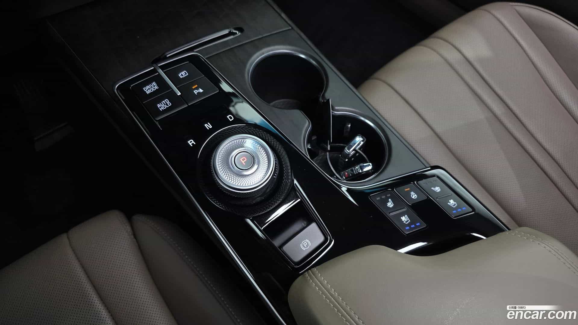 K8 Kia 2021.11-INNER-009