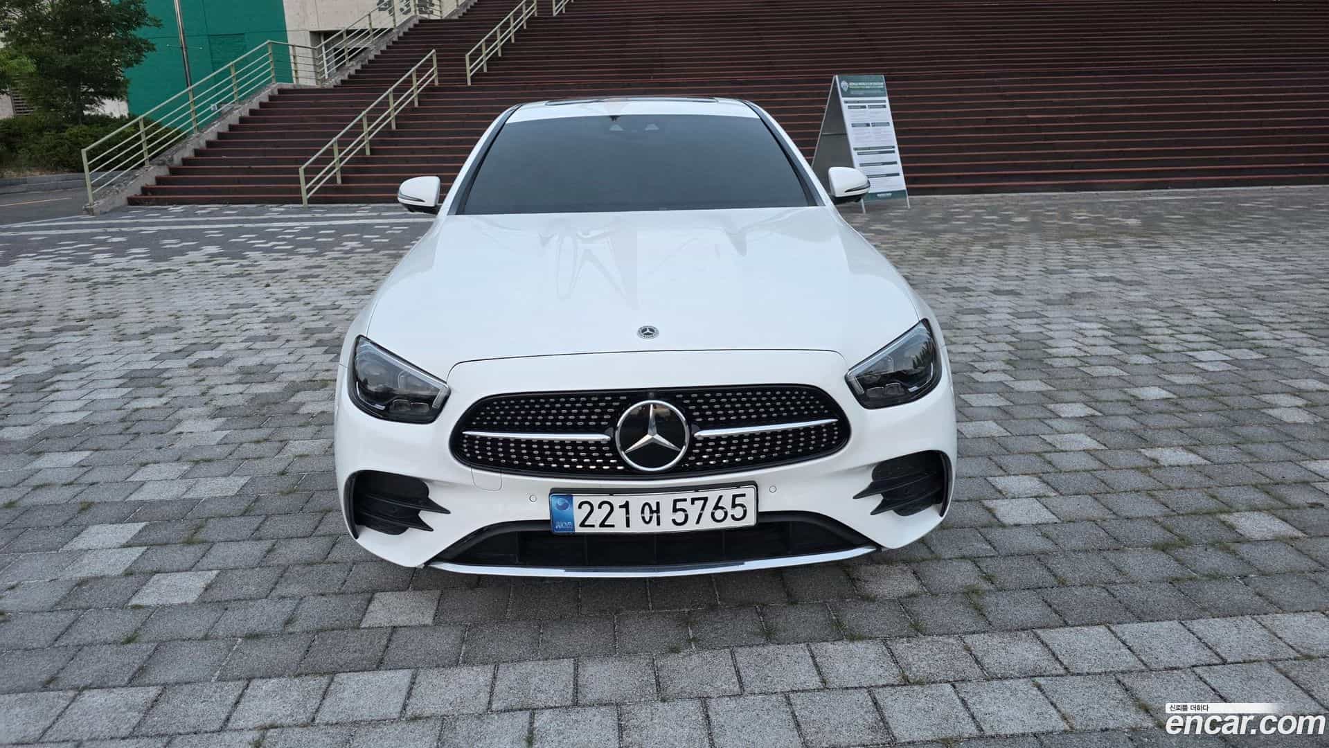 E-Class Mercedes-Benz 2021.6-OUTER-002