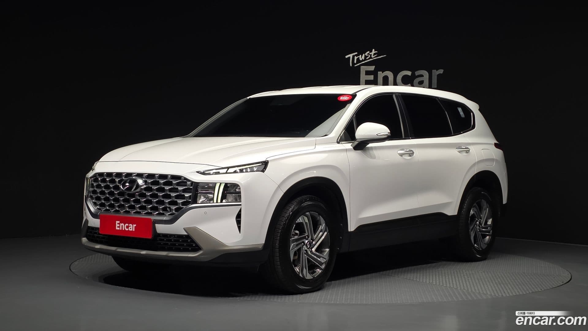 Main__Slider__Photo:Santafe Hyundai 2020.11-0