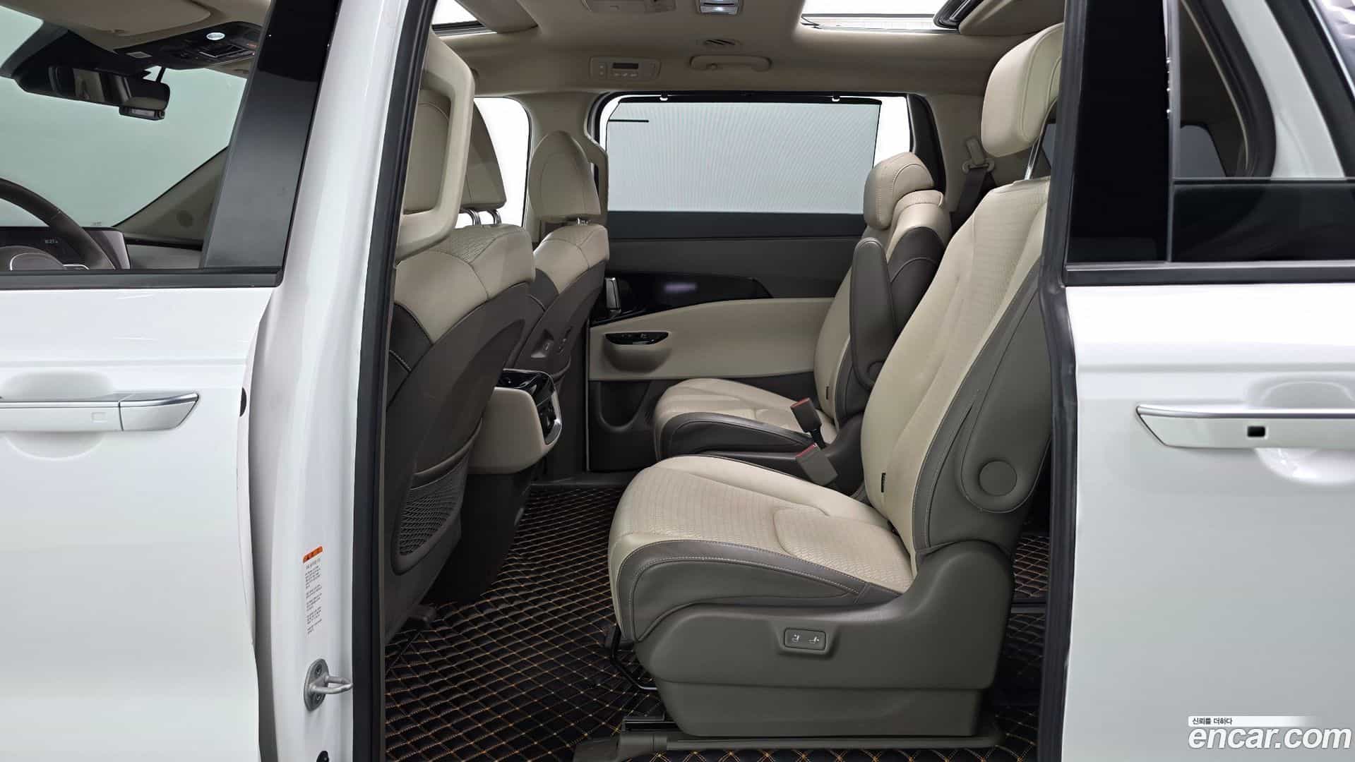 Canival Kia 2021.4-OPTION-015
