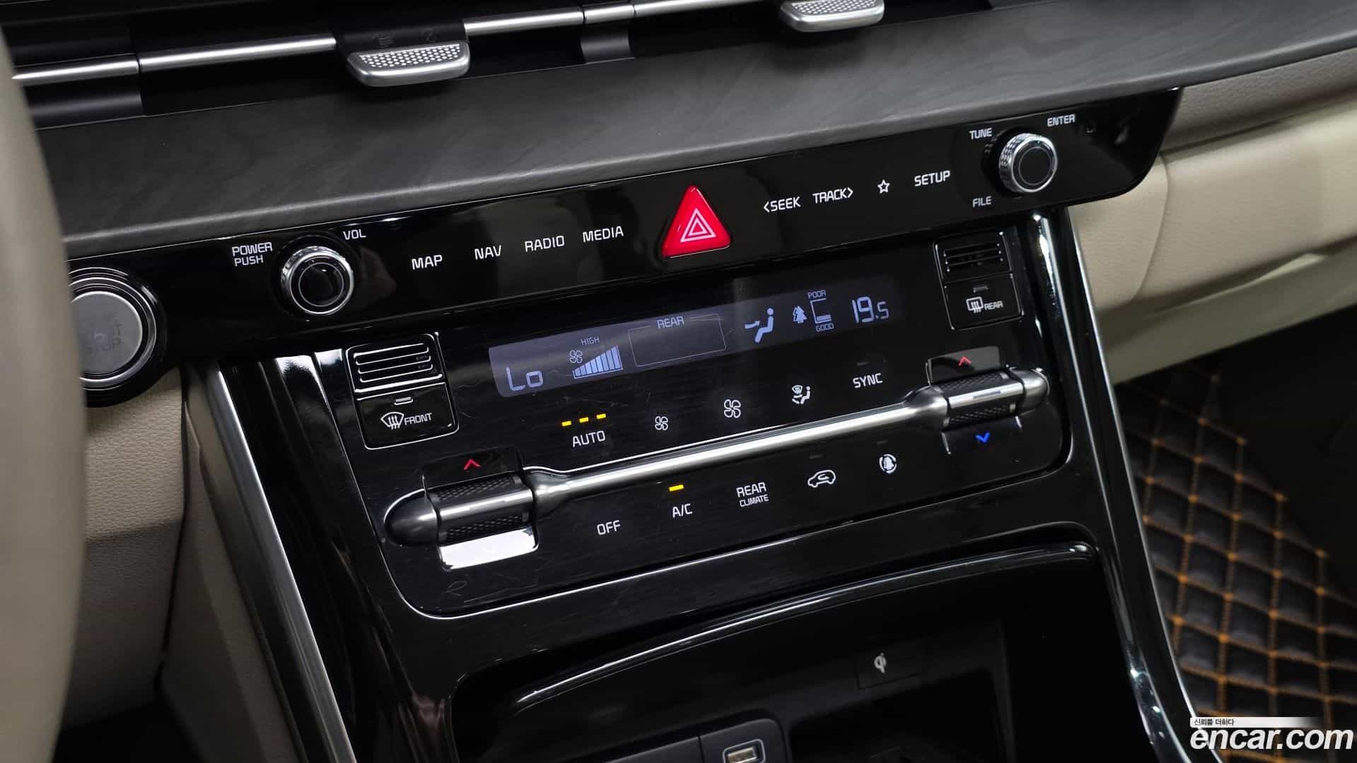 Canival Kia 2021.4-OPTION-022
