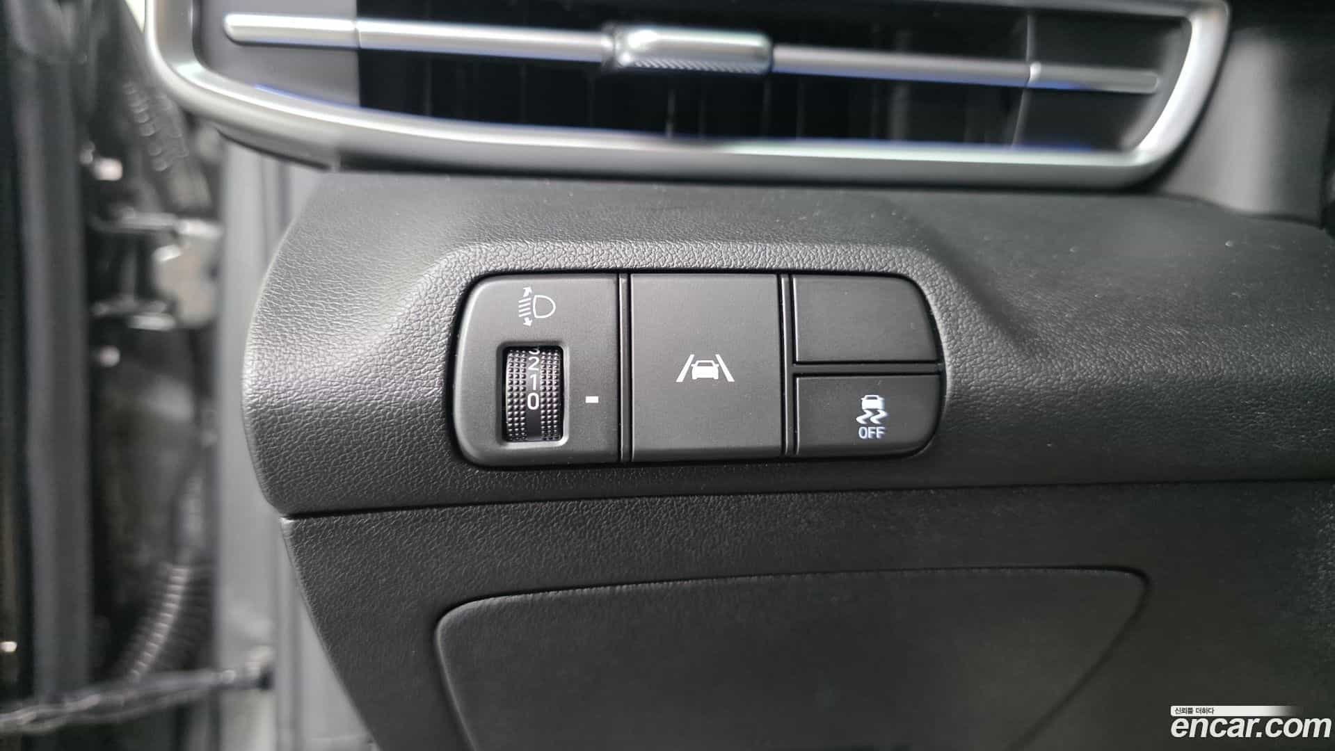 AVANTE Hyundai 2021.8-OPTION-017