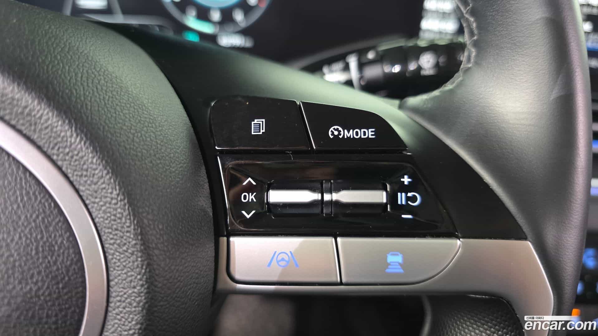 AVANTE Hyundai 2021.8-OPTION-020