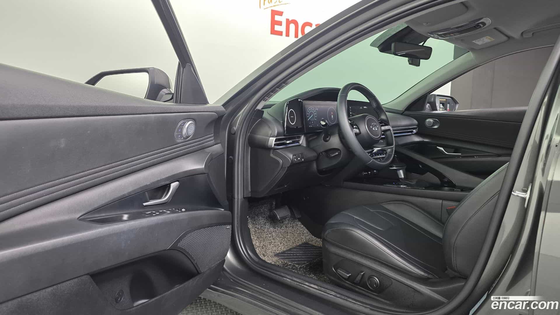 AVANTE Hyundai 2021.8-INNER-036