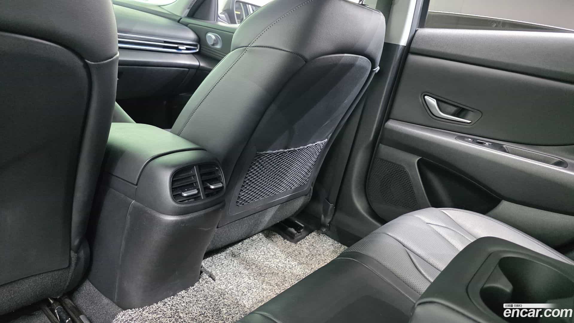 AVANTE Hyundai 2021.8-OPTION-043