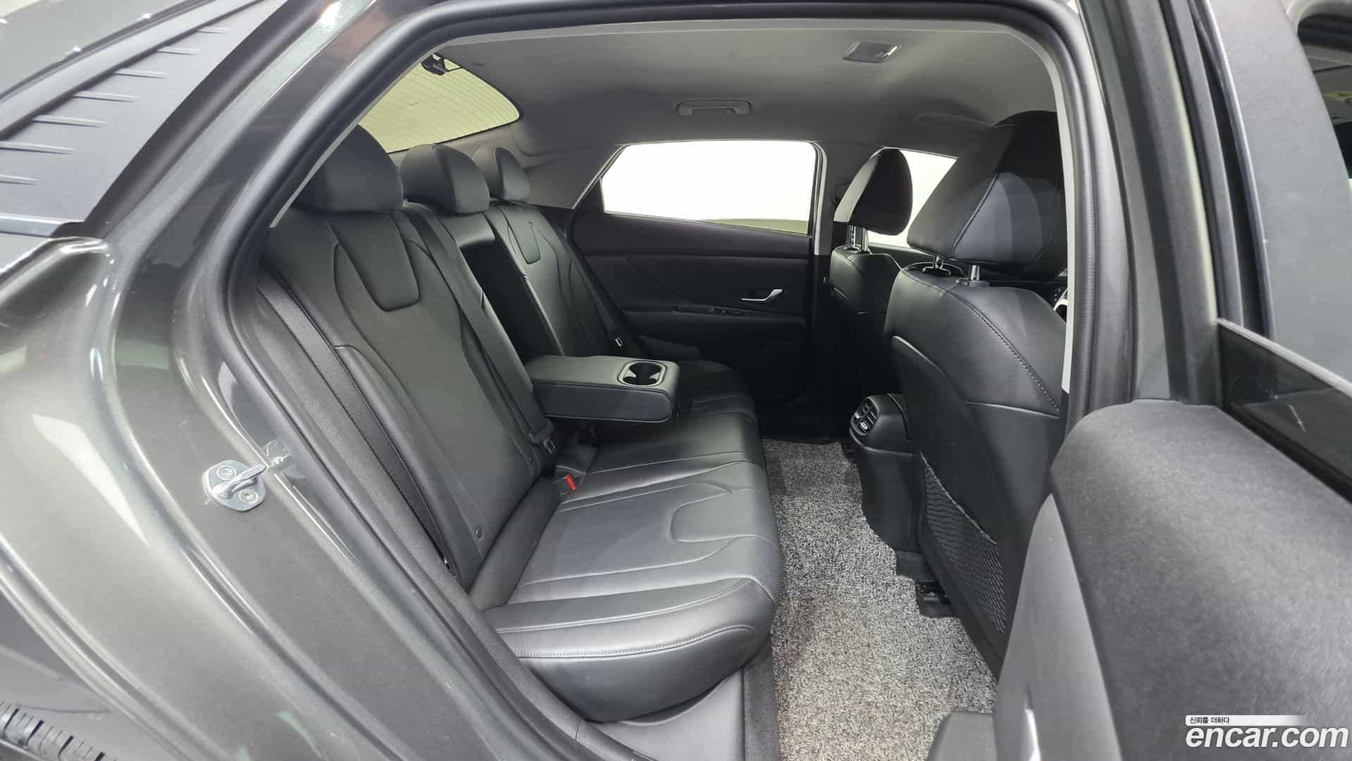 AVANTE Hyundai 2021.8-OPTION-045