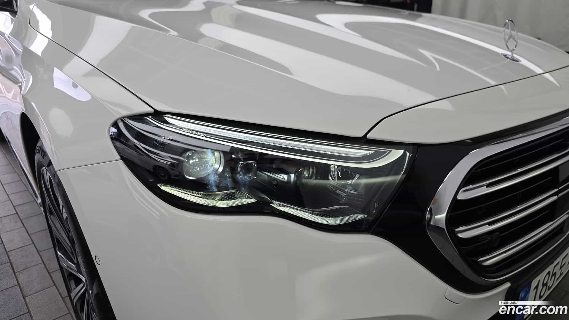 E-Class Mercedes-Benz 2024.4-OUTER-032
