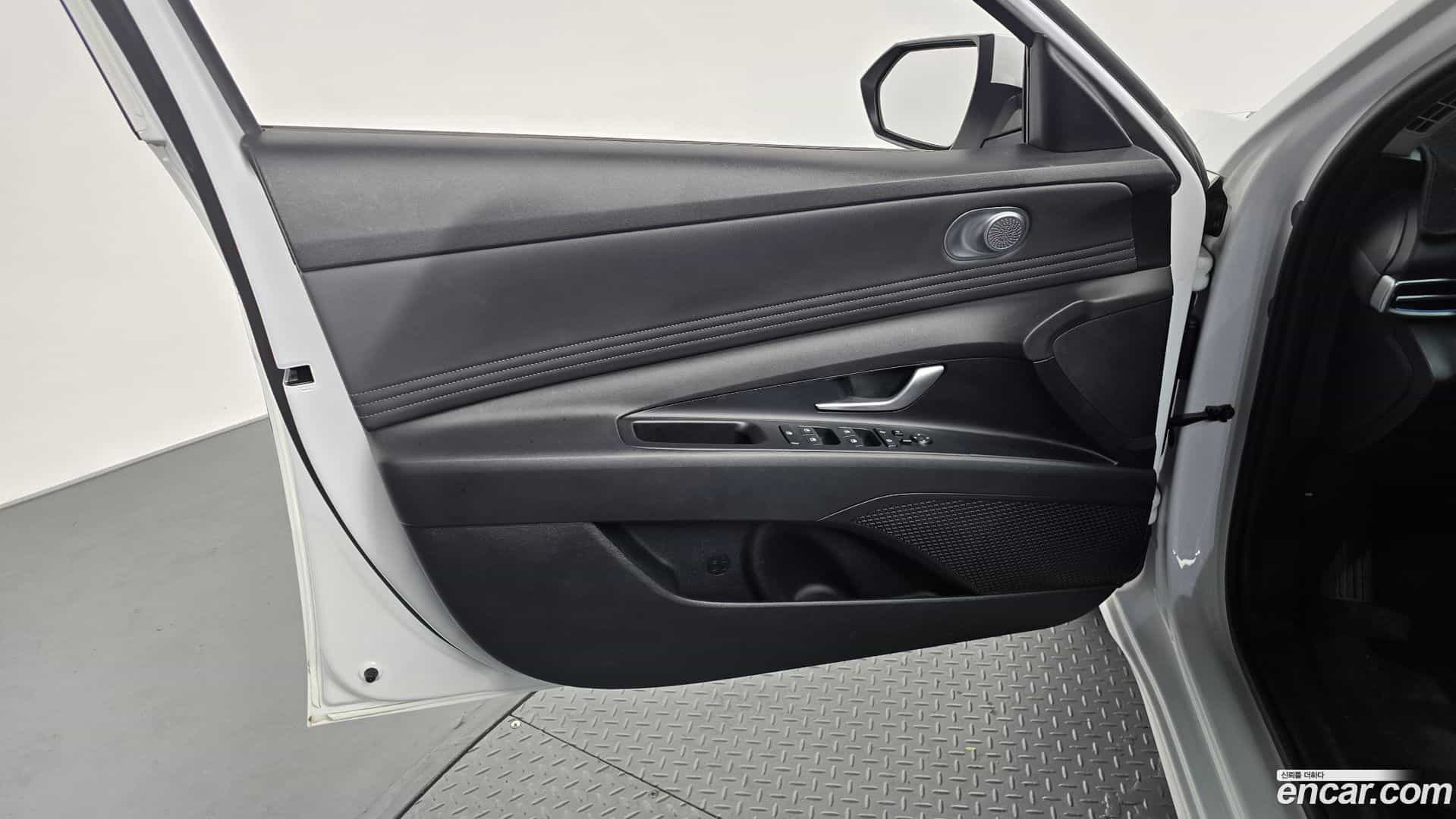 AVANTE Hyundai 2023.8-INNER-034