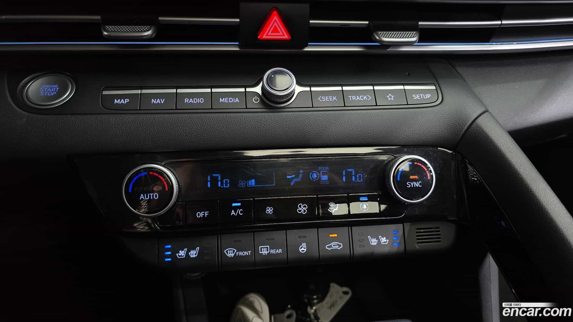 AVANTE Hyundai 2023.8-OPTION-043