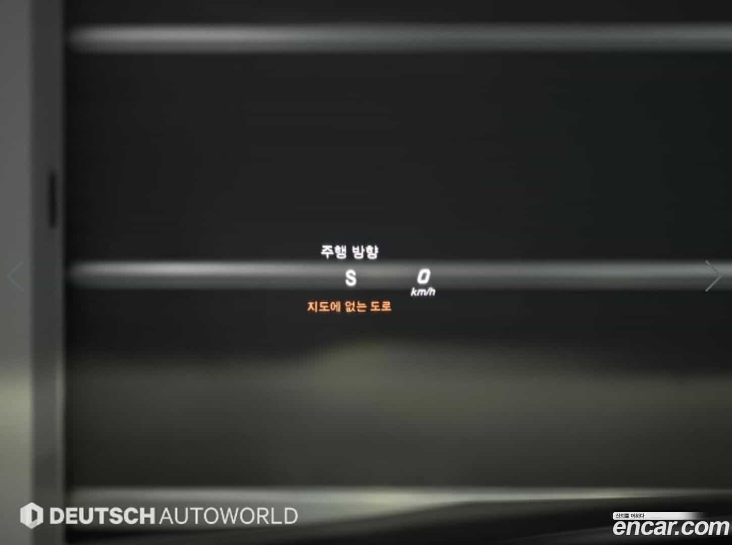 GLC-Class Mercedes-Benz 2019.10-OPTION-021