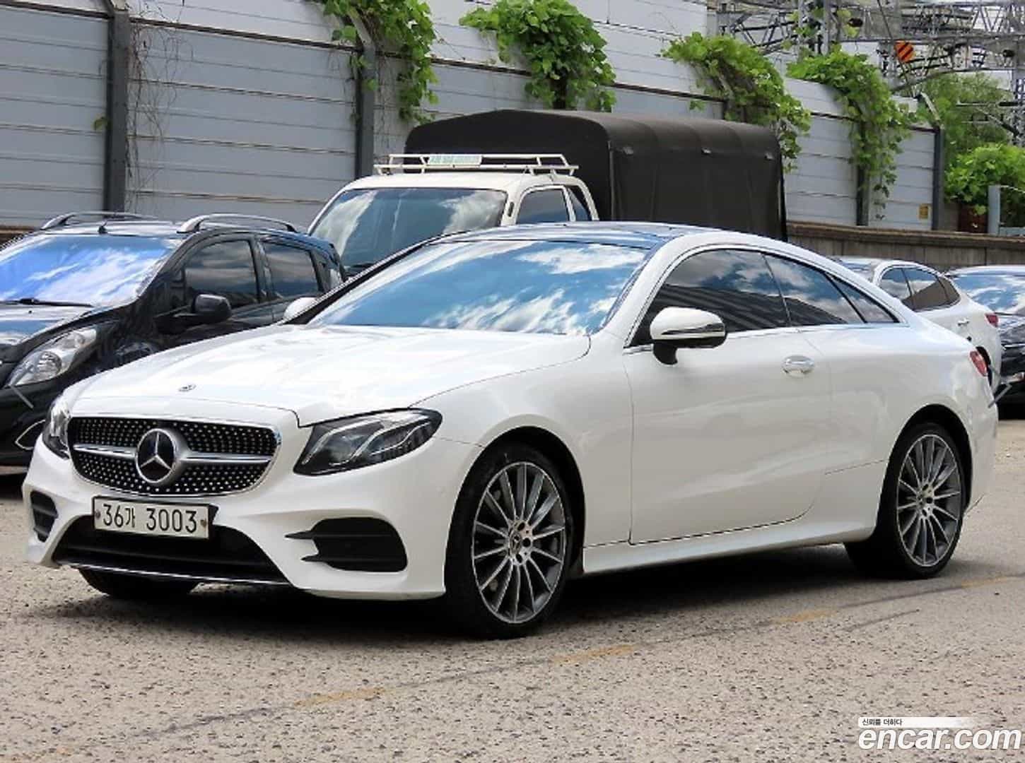E-Class Mercedes-Benz 2018.3-OUTER-001