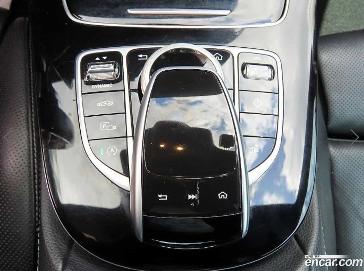 E-Class Mercedes-Benz 2018.3-OPTION-017