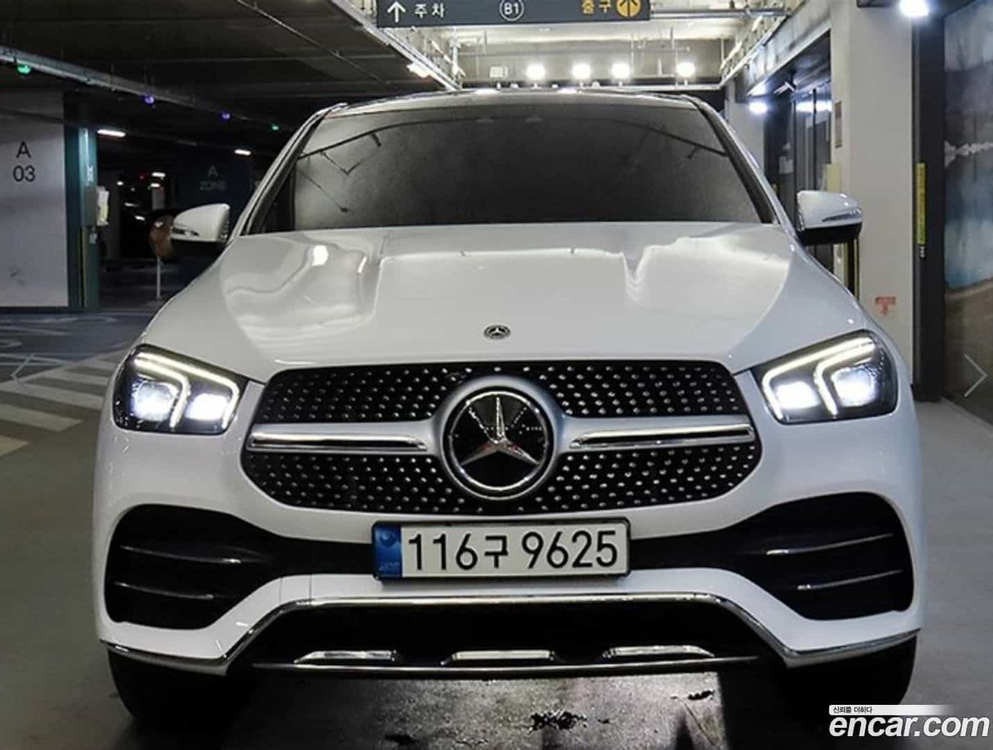 GLE-Class Mercedes-Benz 2021.10-OUTER-002