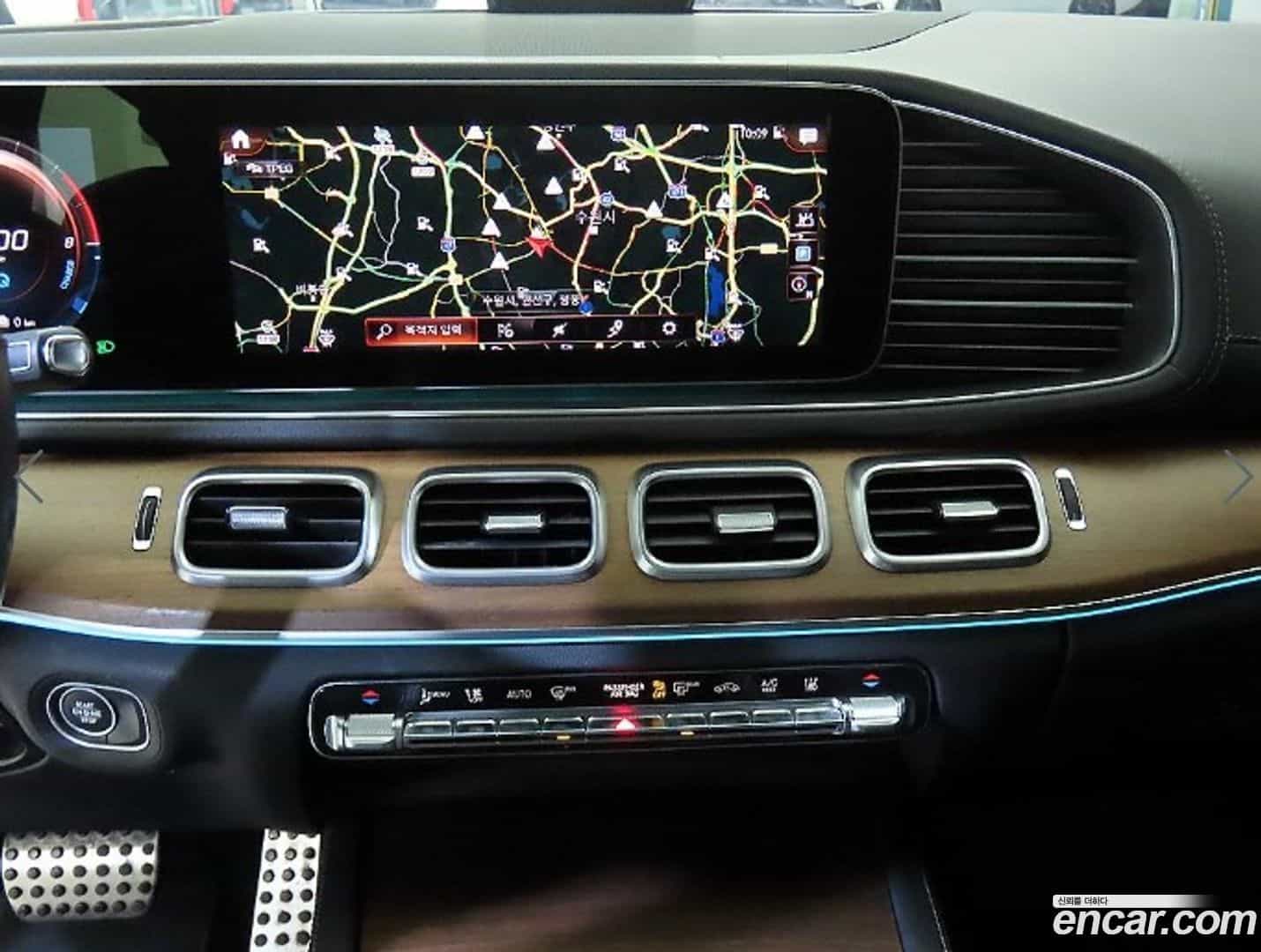 GLE-Class Mercedes-Benz 2021.10-OPTION-015