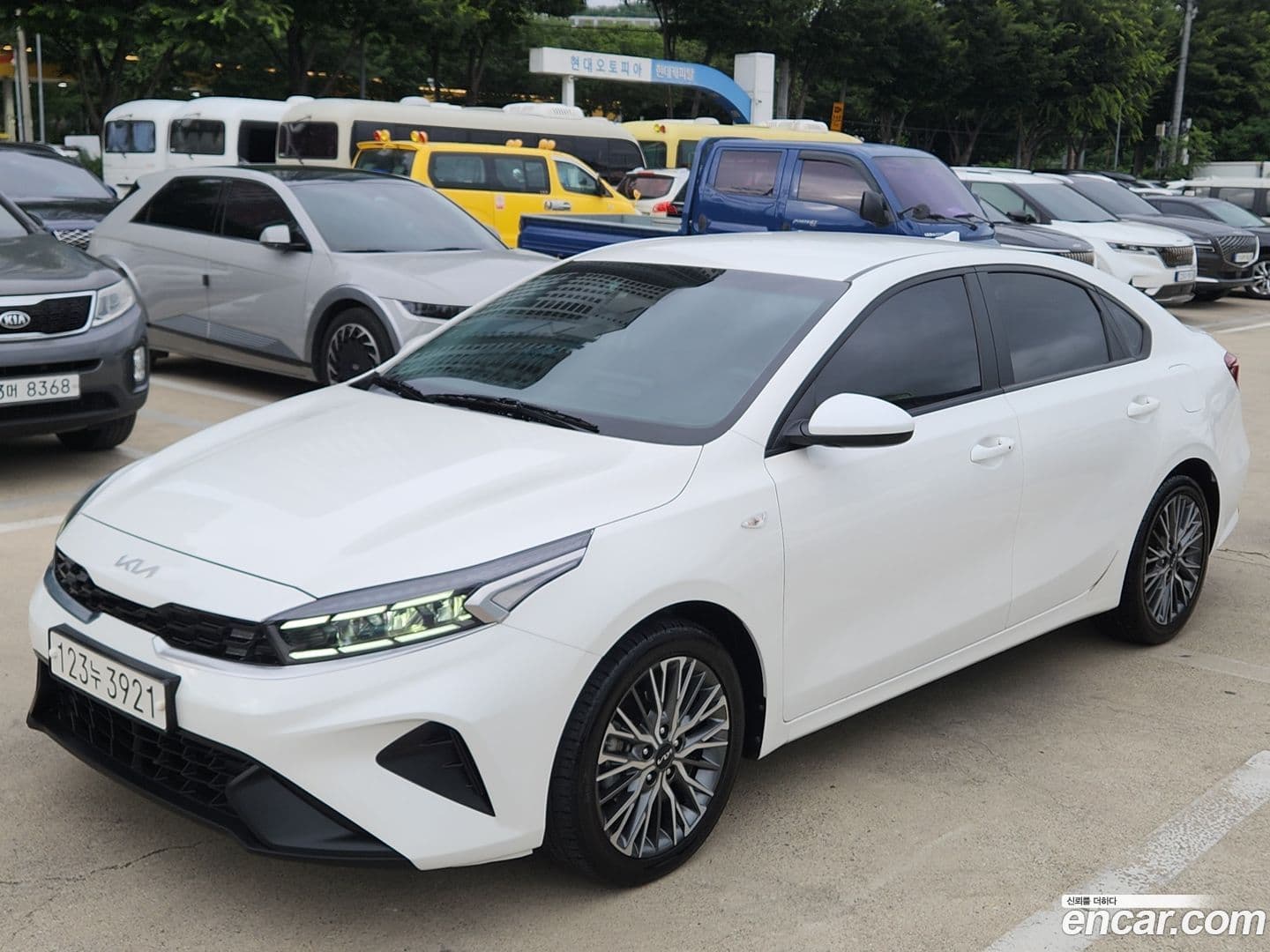 Main__Slider__Photo:K3 Kia 2022.0-0