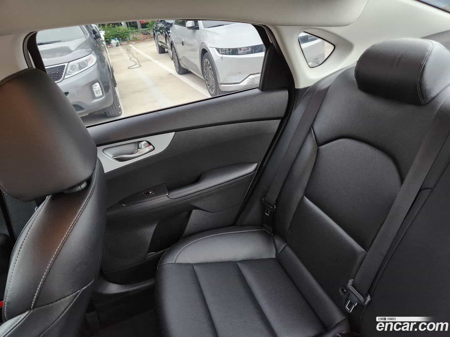 K3 Kia 2022.0-OPTION-015