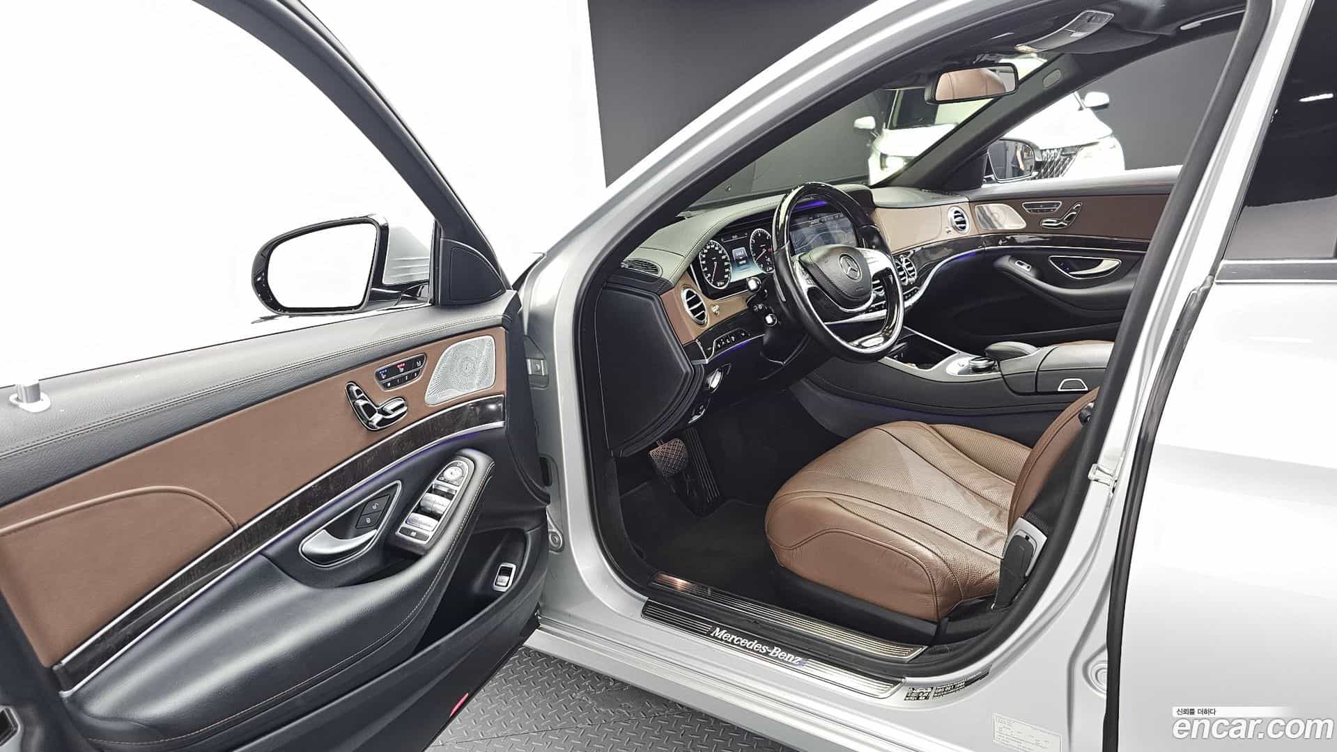 S-Class Mercedes-Benz 2017.6-INNER-010