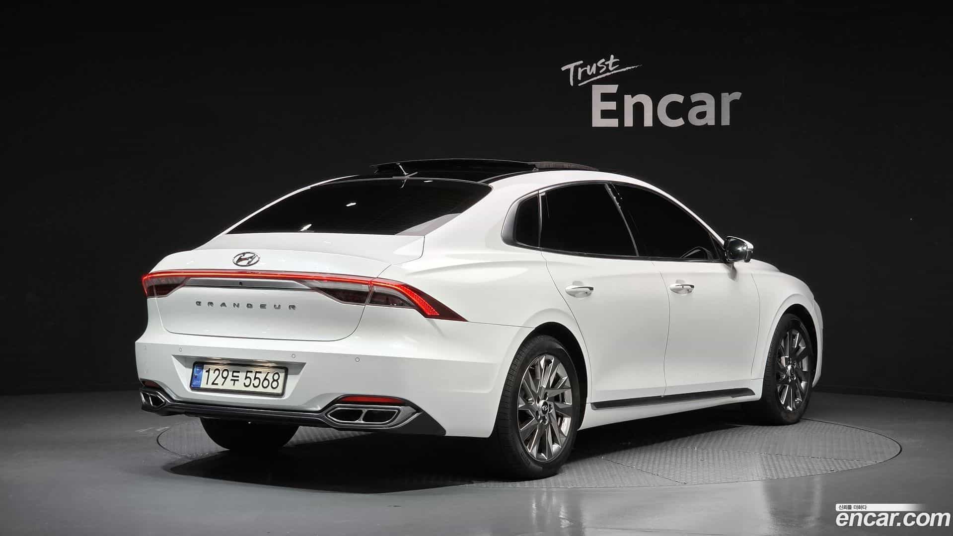 Grandeur Hyundai 2021.1-OUTER-002