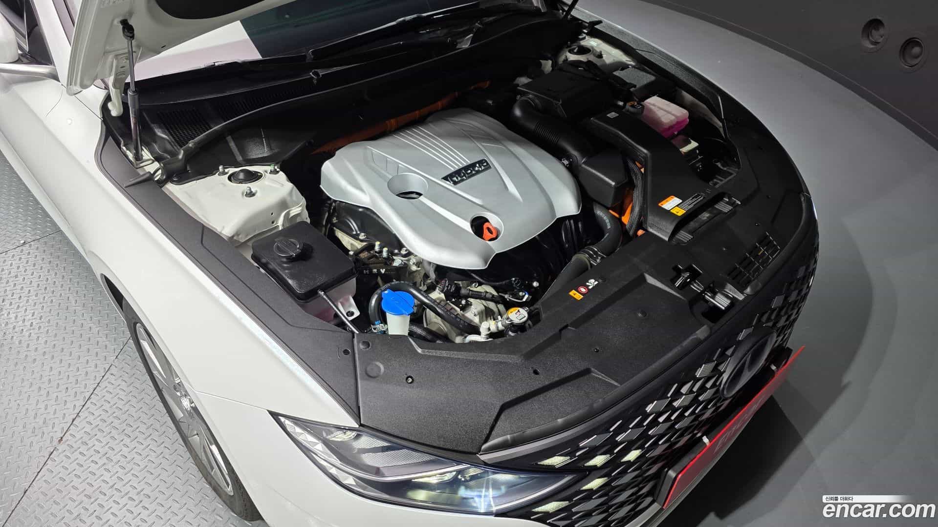 Grandeur Hyundai 2021.1-OUTER-006