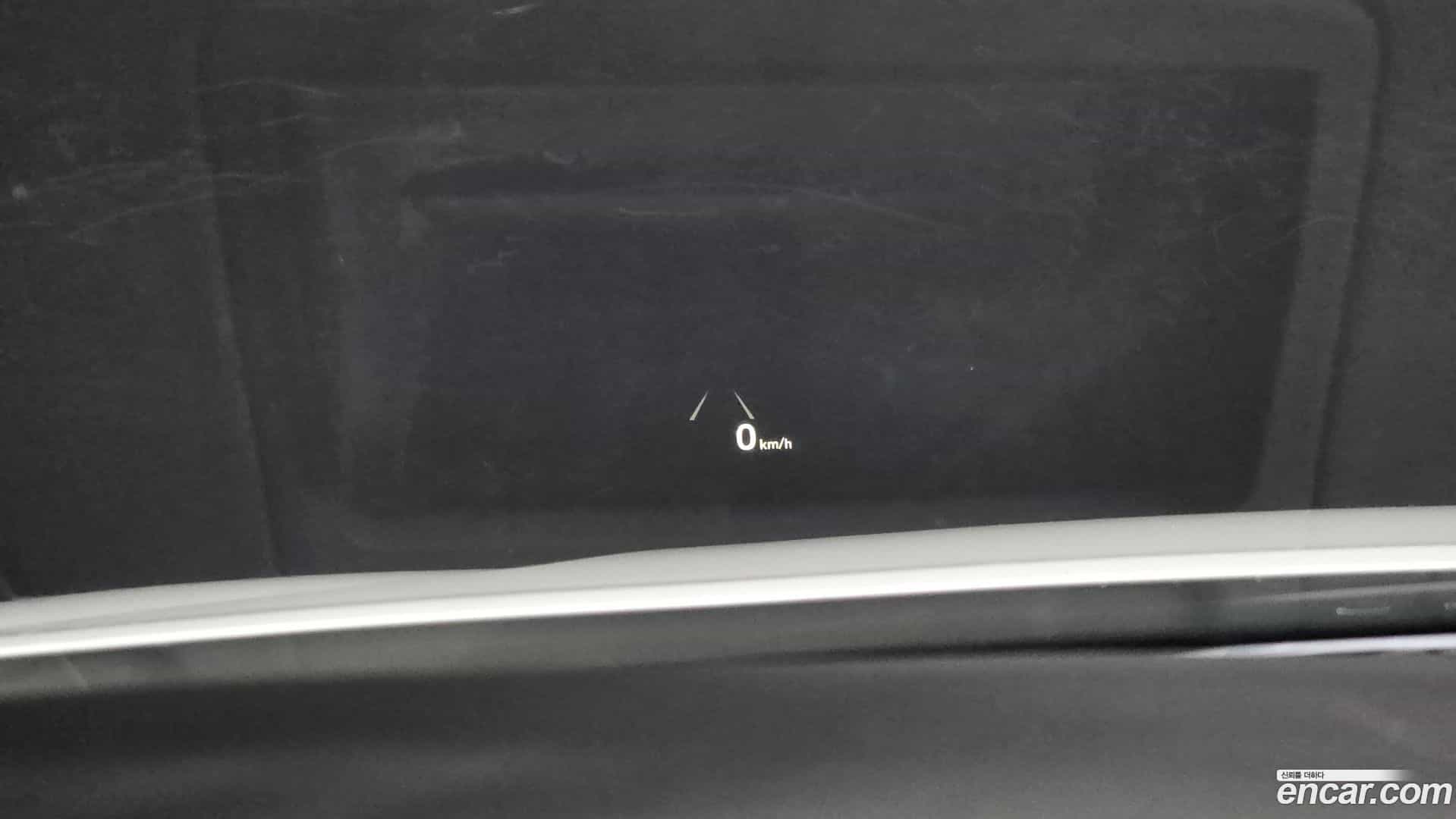 Grandeur Hyundai 2021.1-OPTION-019