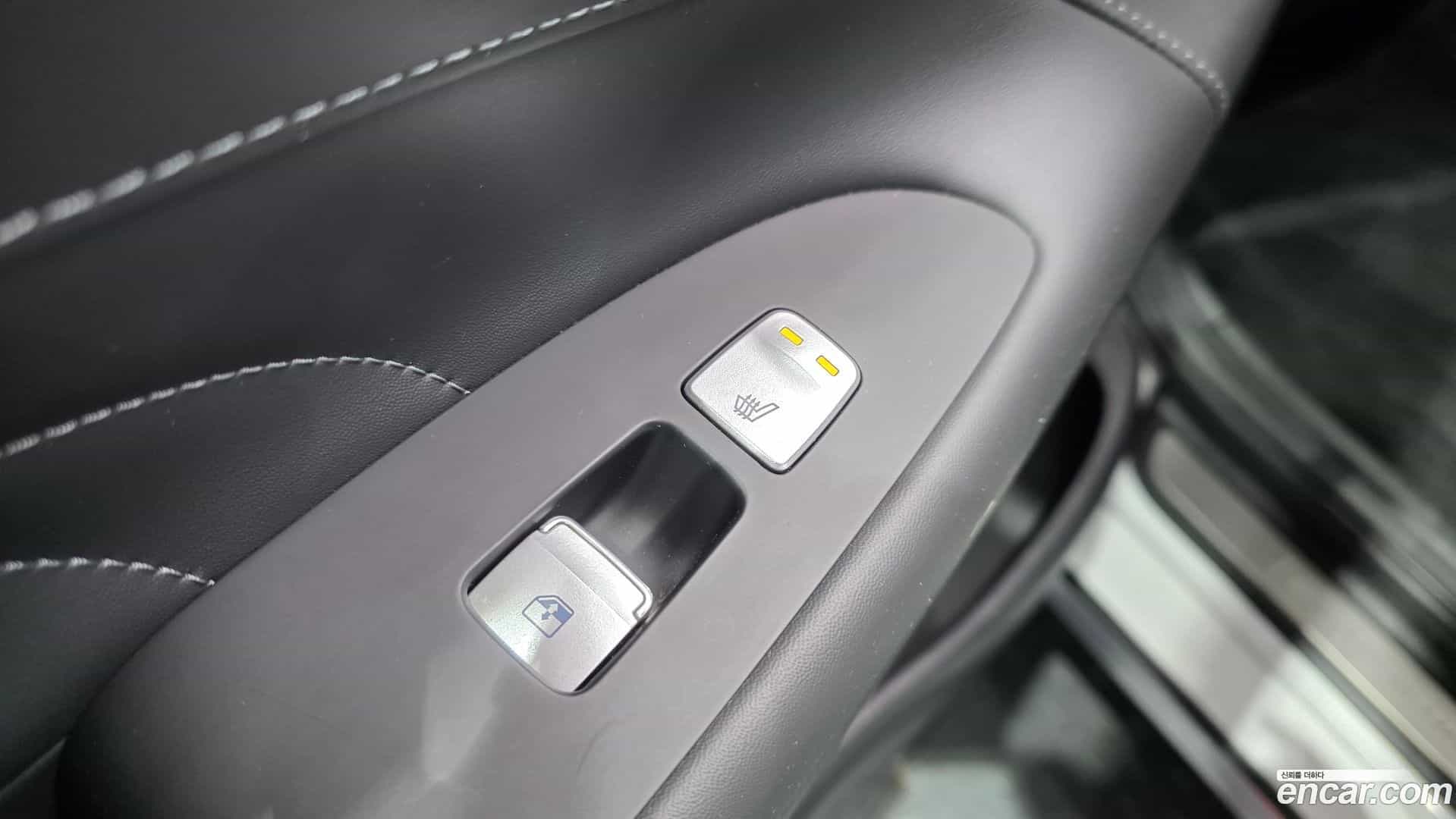 Grandeur Hyundai 2021.1-OPTION-022
