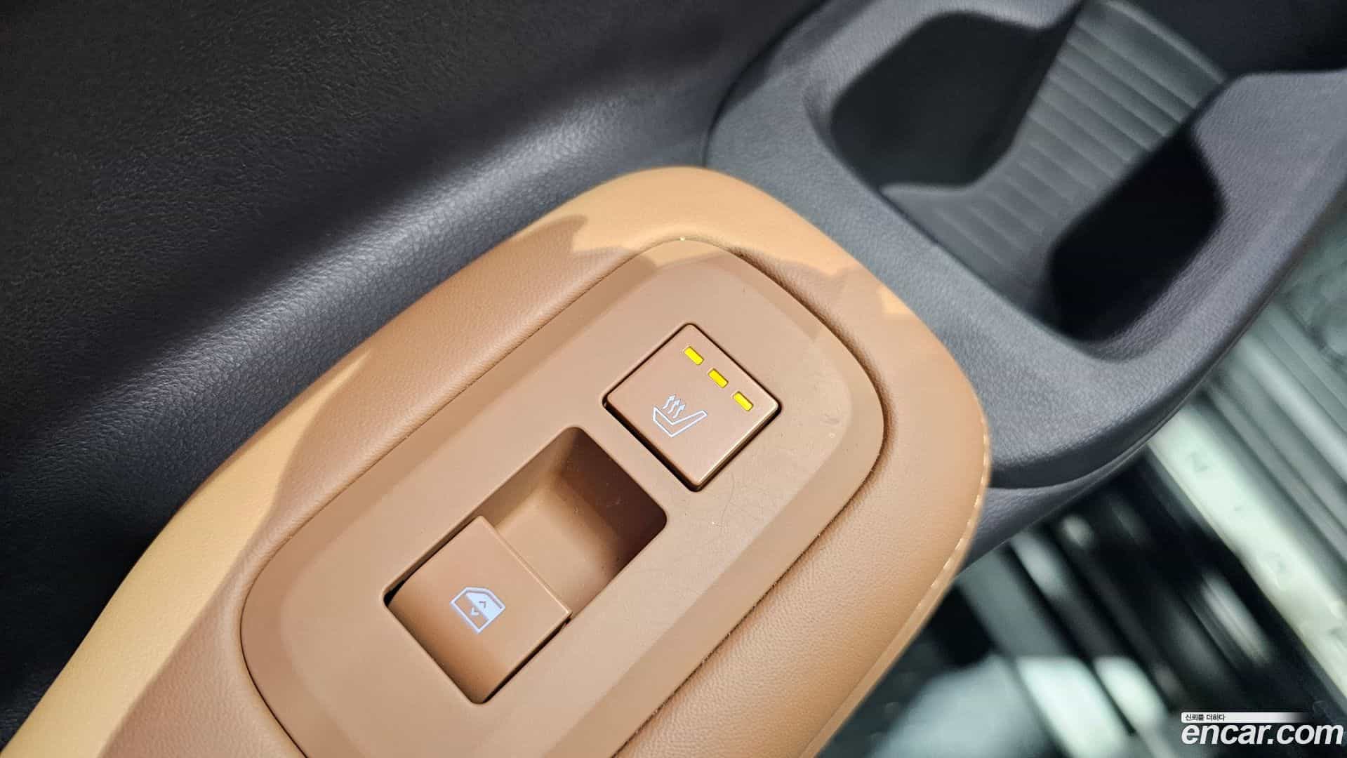 Santafe Hyundai 2024.1-OPTION-041