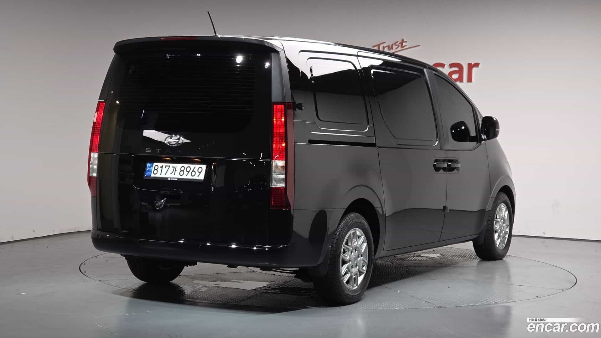 Staria Hyundai 2023.3-OUTER-002