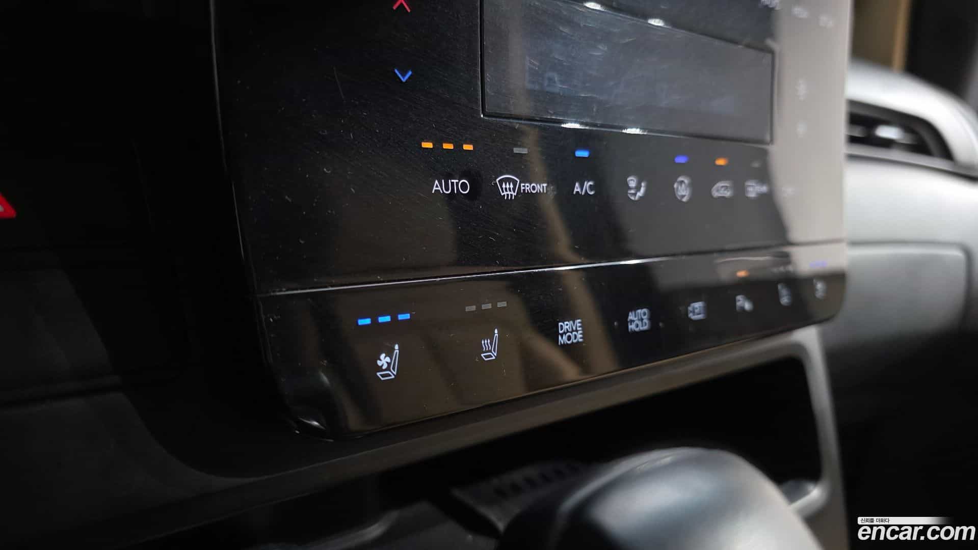 Staria Hyundai 2023.3-OPTION-020