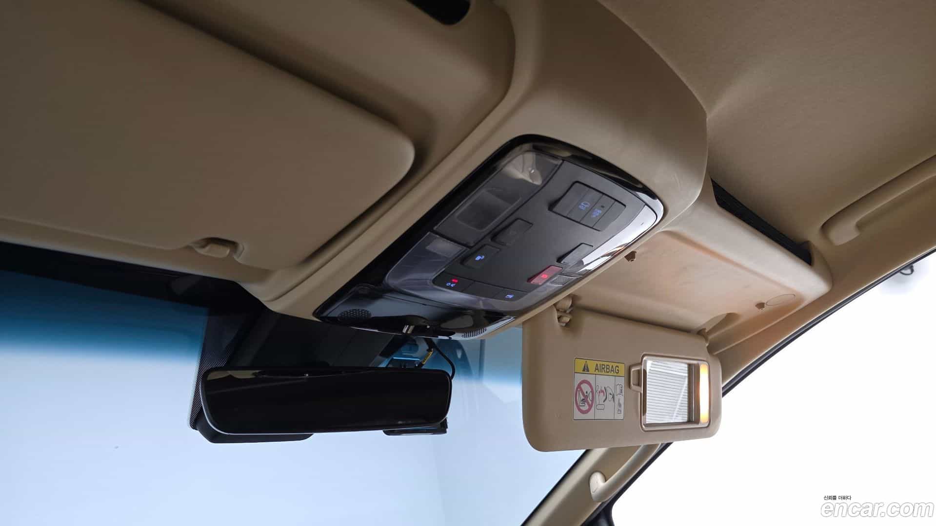 Staria Hyundai 2023.3-OPTION-023