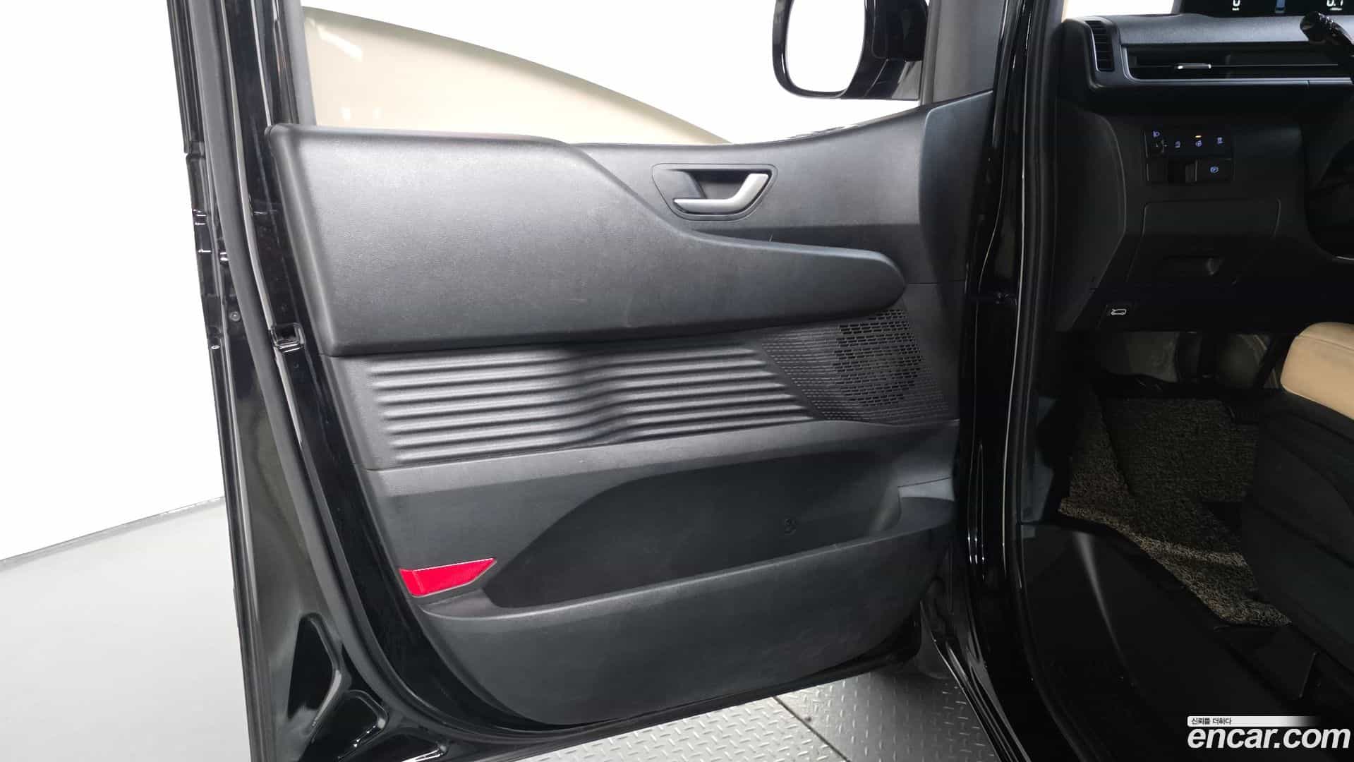 Staria Hyundai 2023.3-INNER-035