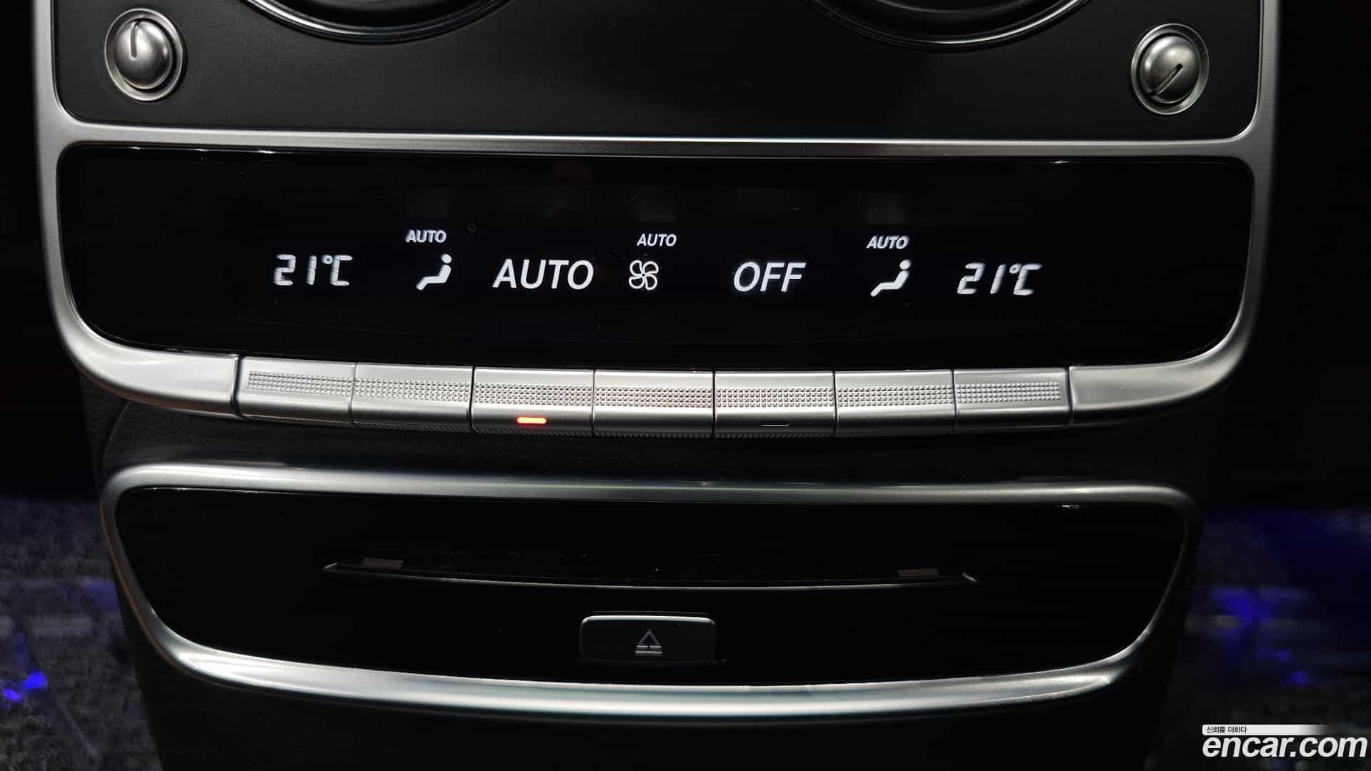 S-Class Mercedes-Benz 2014.9-OPTION-044