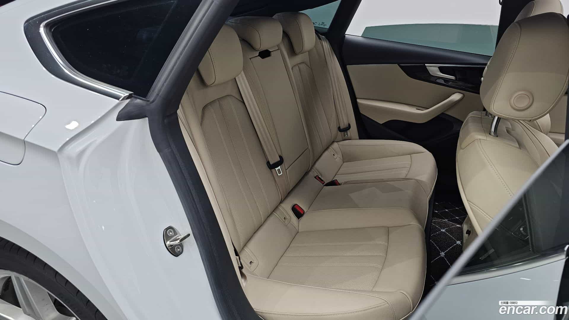 A5 Audi 2021.5-OPTION-015