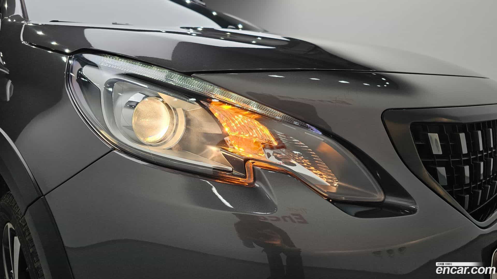 2008 Peugeot 2020.5-OUTER-032