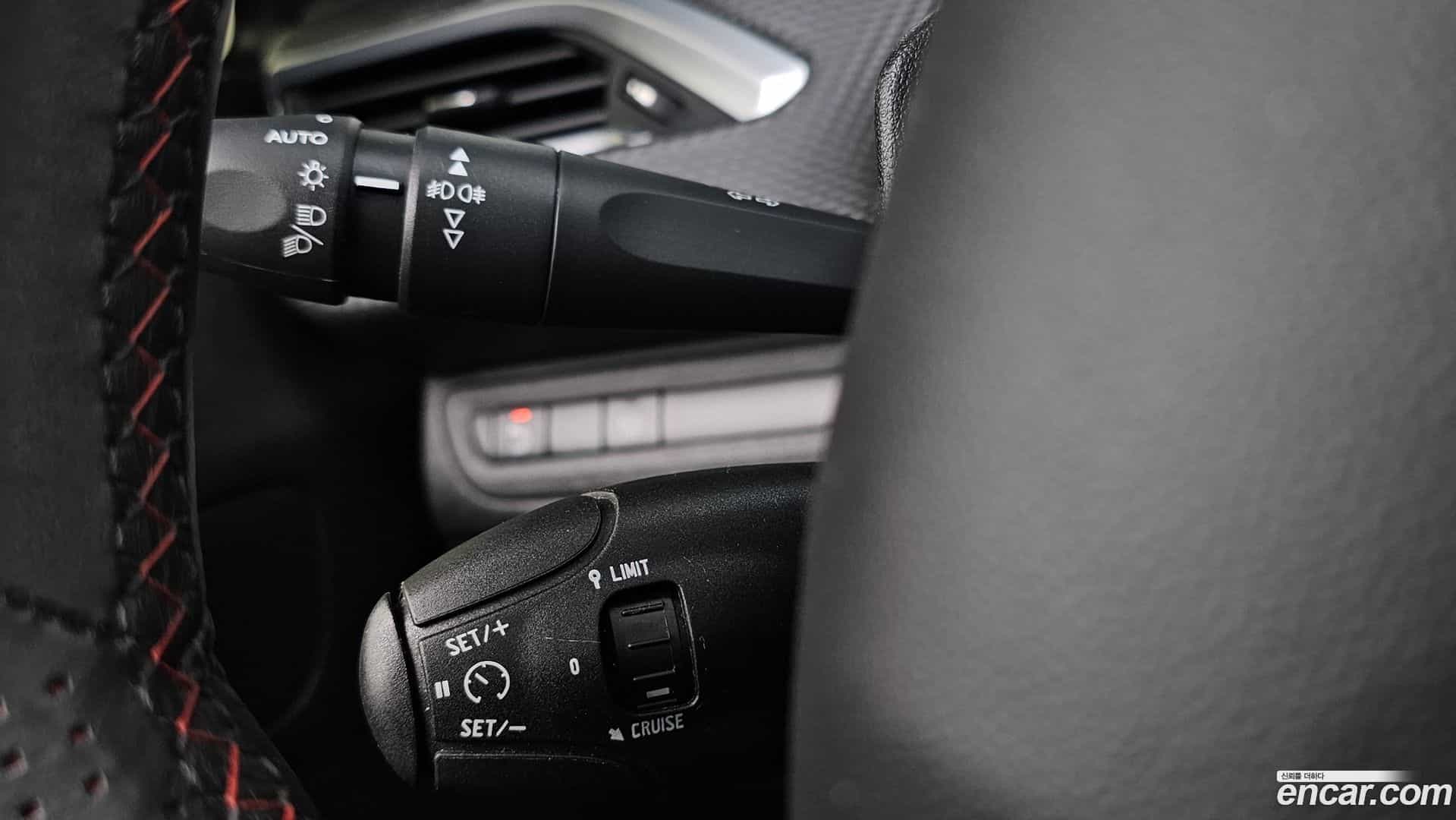 2008 Peugeot 2020.5-OPTION-041