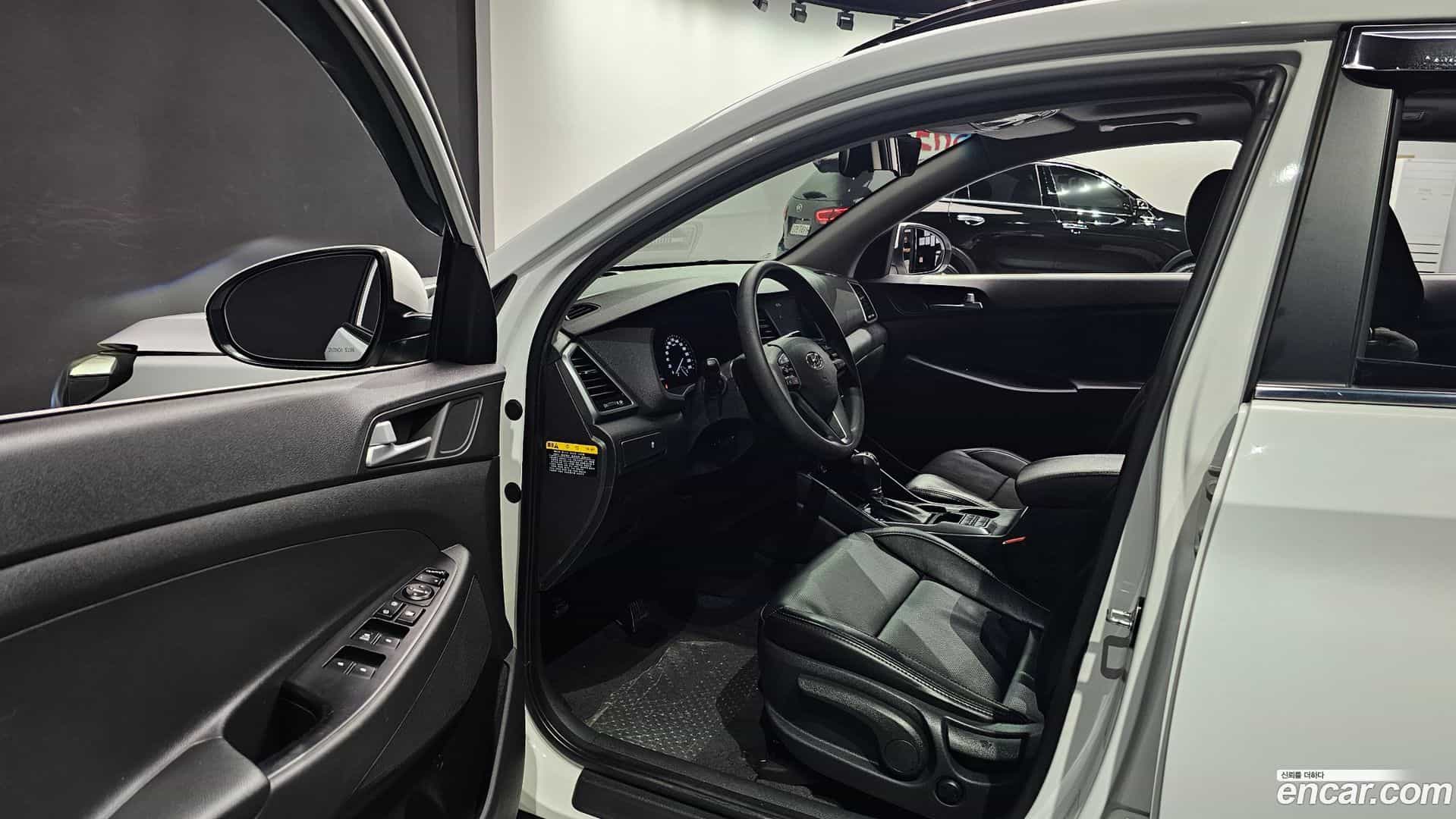 Tucson Hyundai 2016.4-INNER-010