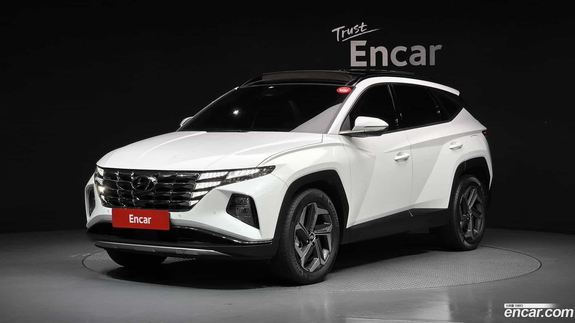 Tucson Hyundai 2021.0-OUTER-001