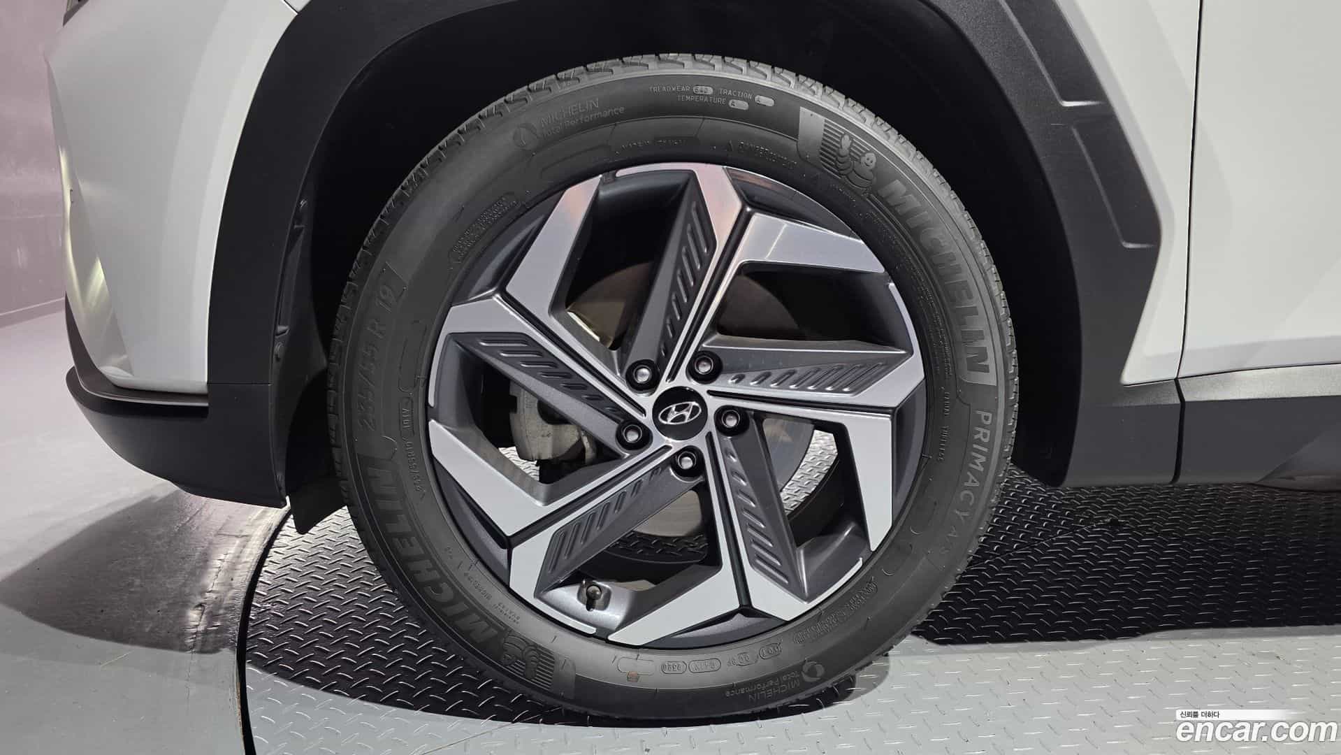 Tucson Hyundai 2021.0-OUTER-005
