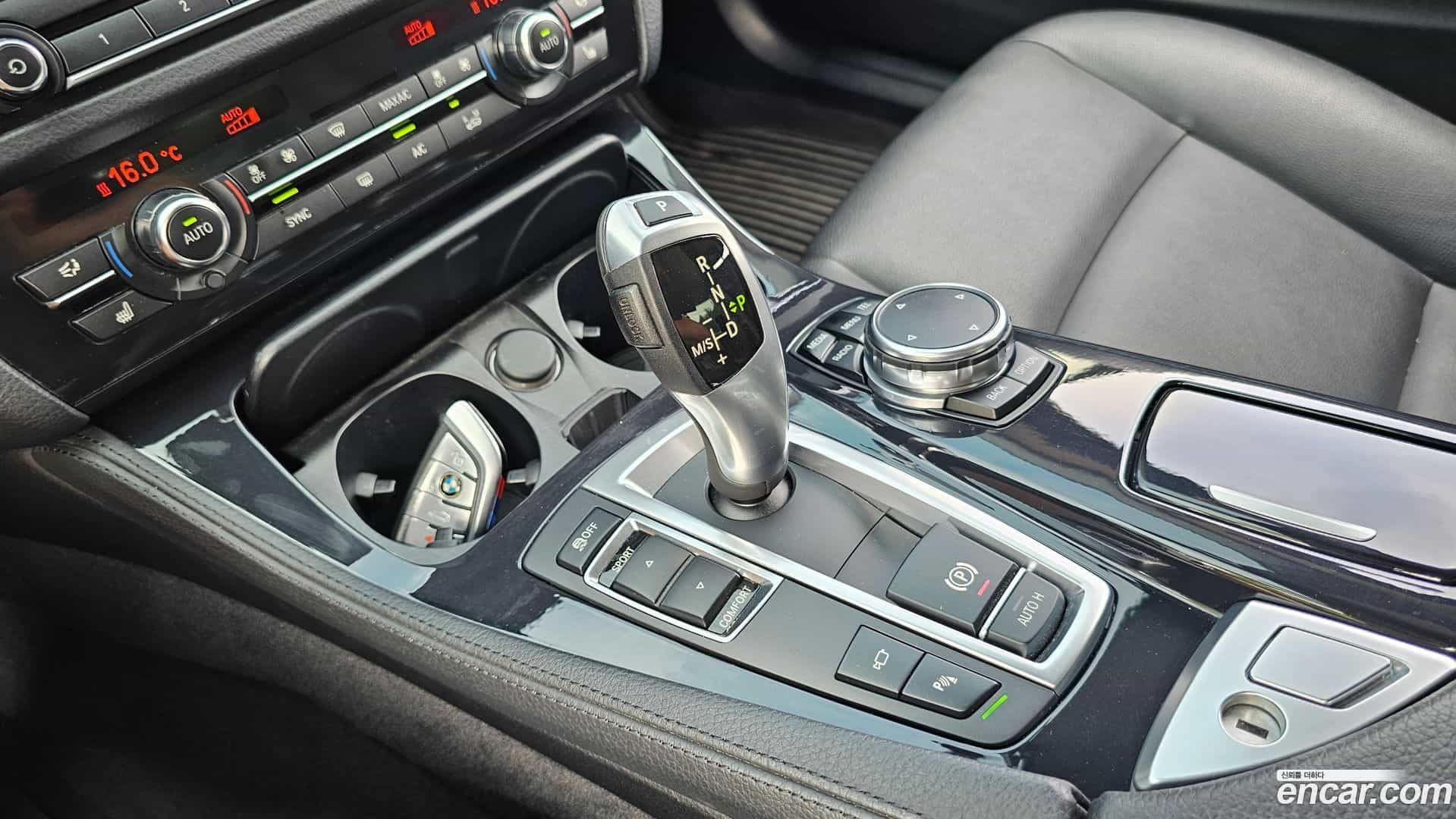 5-Series BMW 2016.1-INNER-009