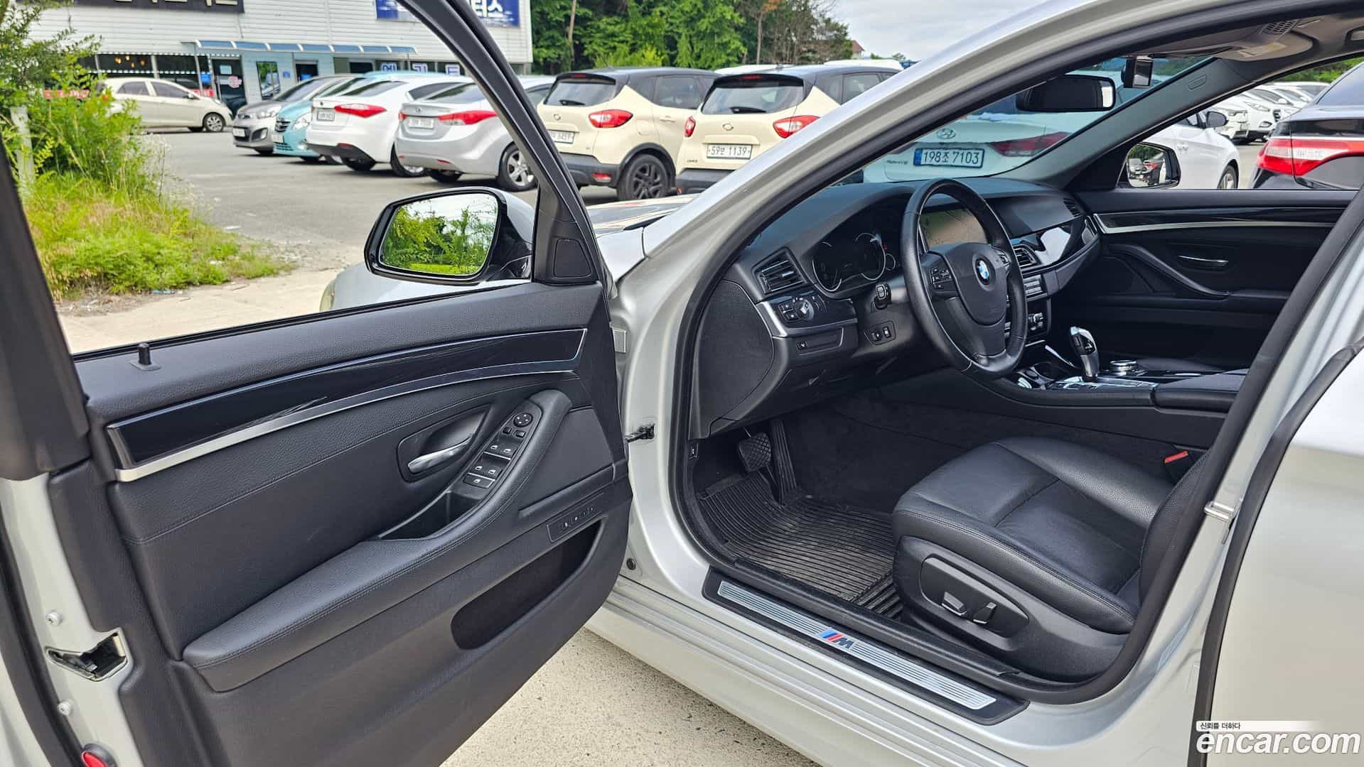 5-Series BMW 2016.1-INNER-010