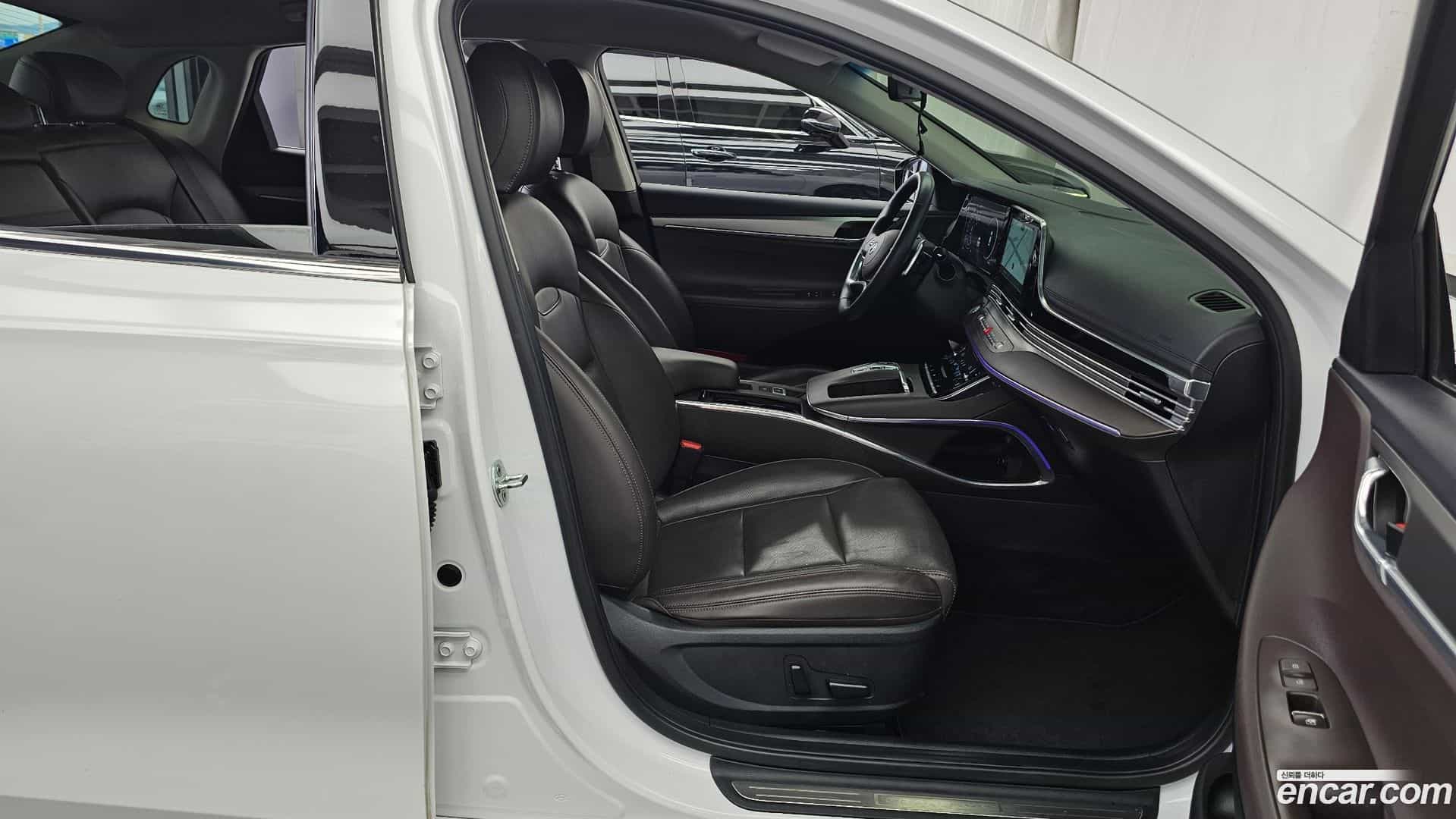 Grandeur Hyundai 2020.7-OPTION-015