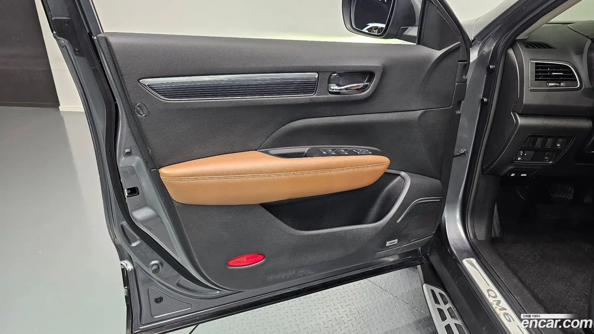 QM6 Renault Korea 2022.0-INNER-034